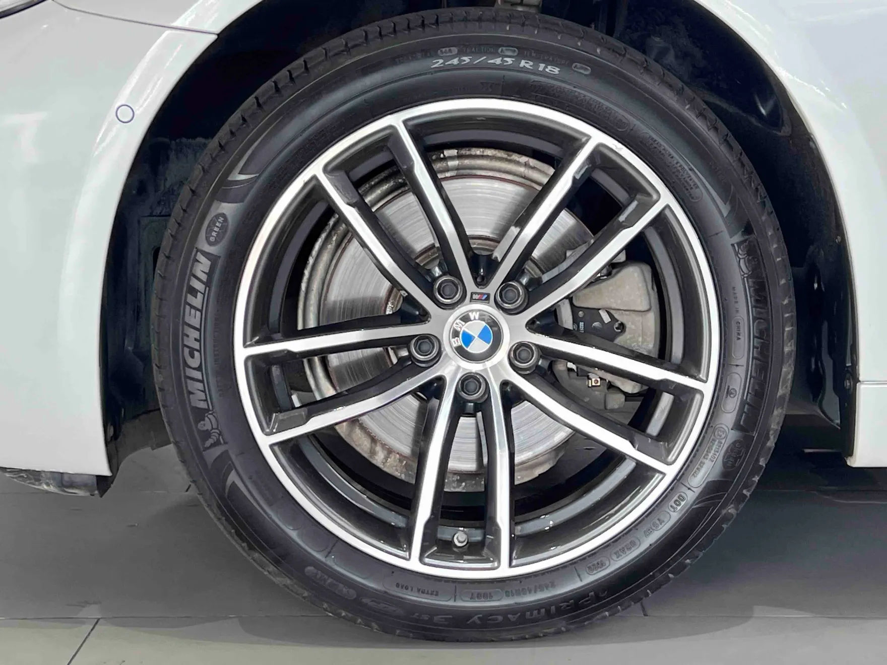 BMW 525Li, 2022 10