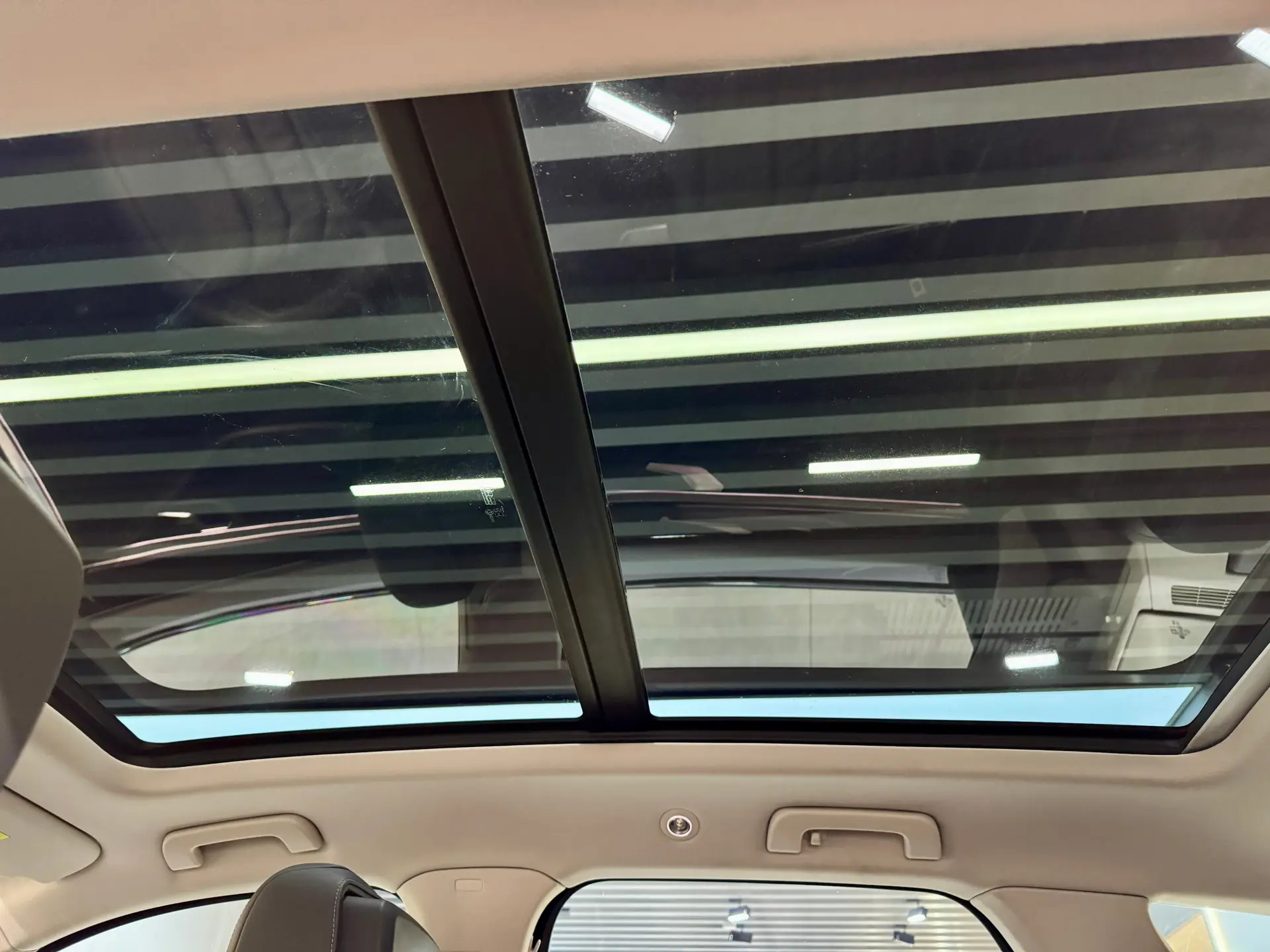 Volkswagen Touareg, 2023 21