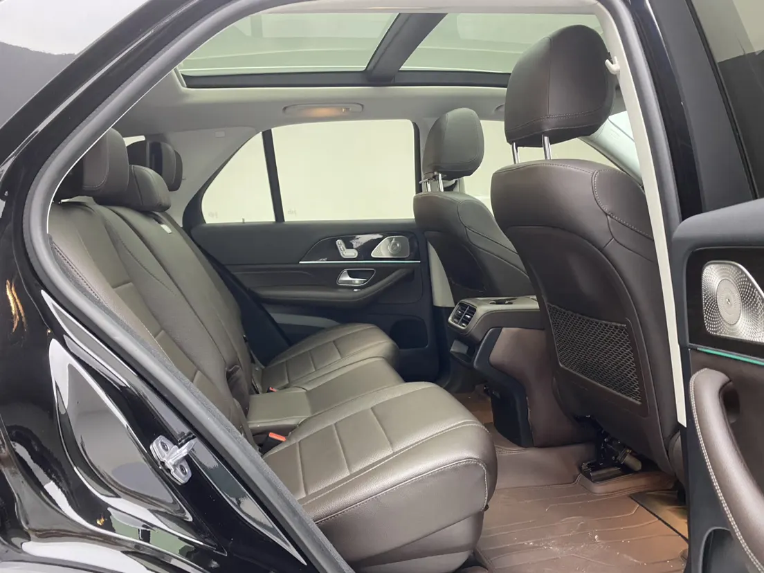 Mercedes-Benz GLE 350 4MATIC, 2021 24