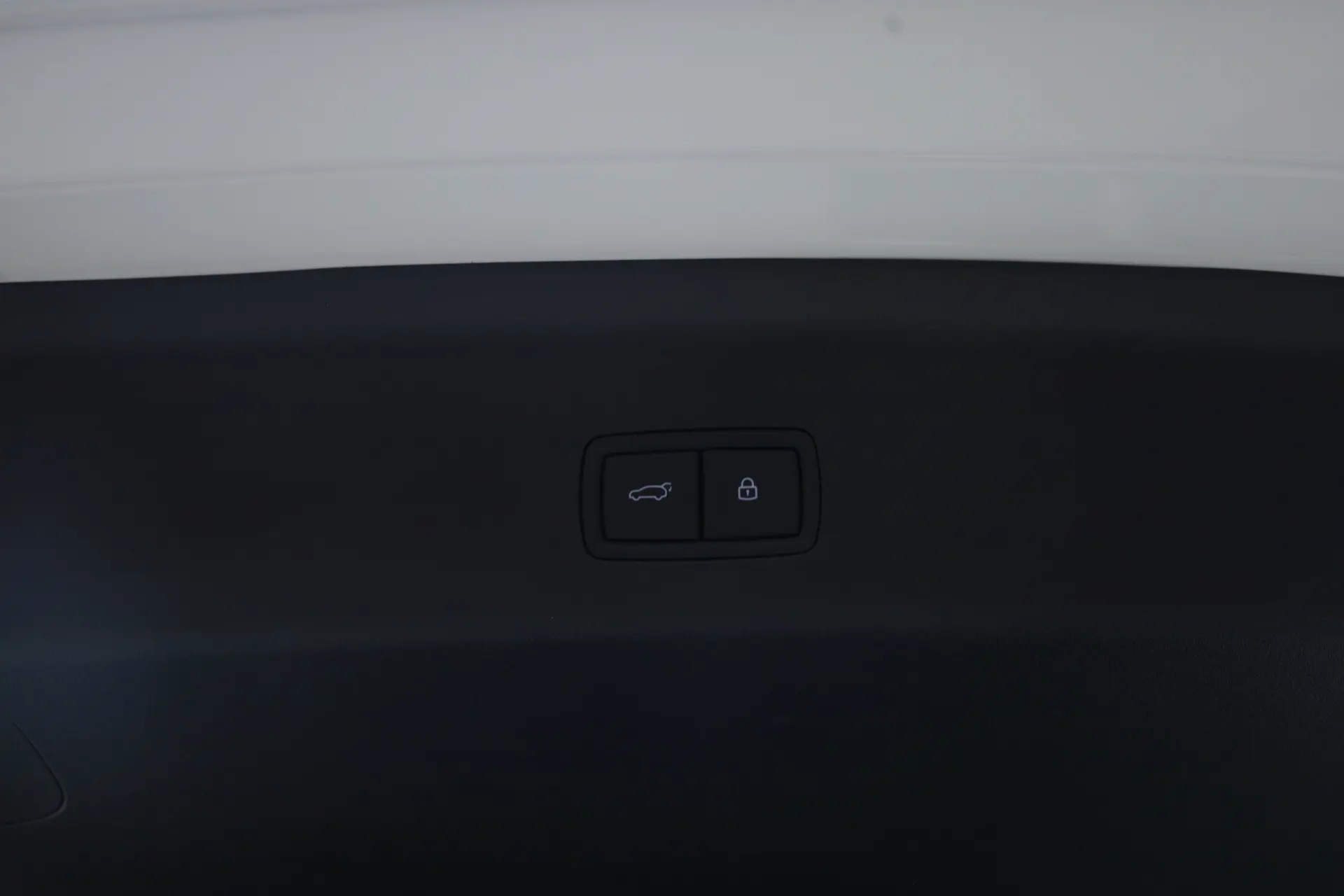 Li Auto i8, 2026 14