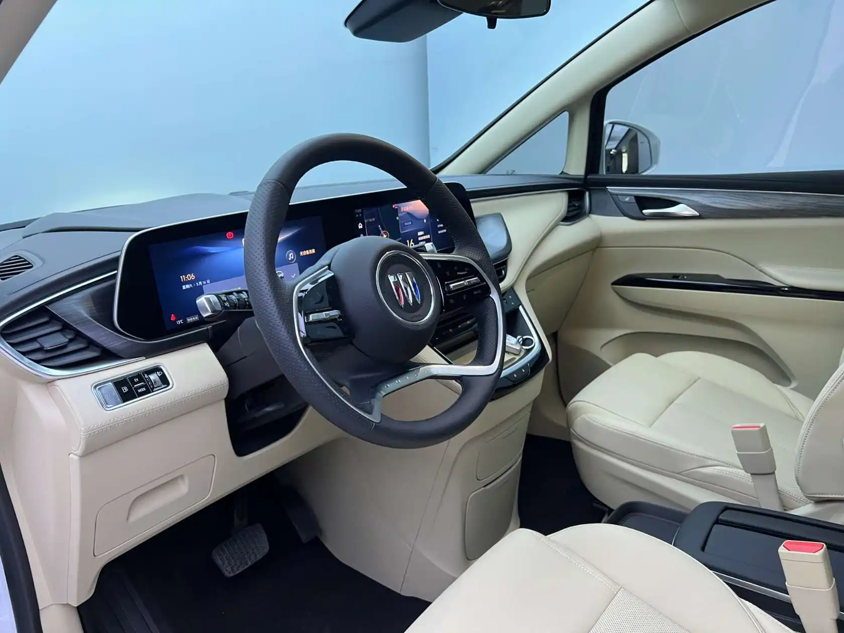 Buick GL8, 2026 8