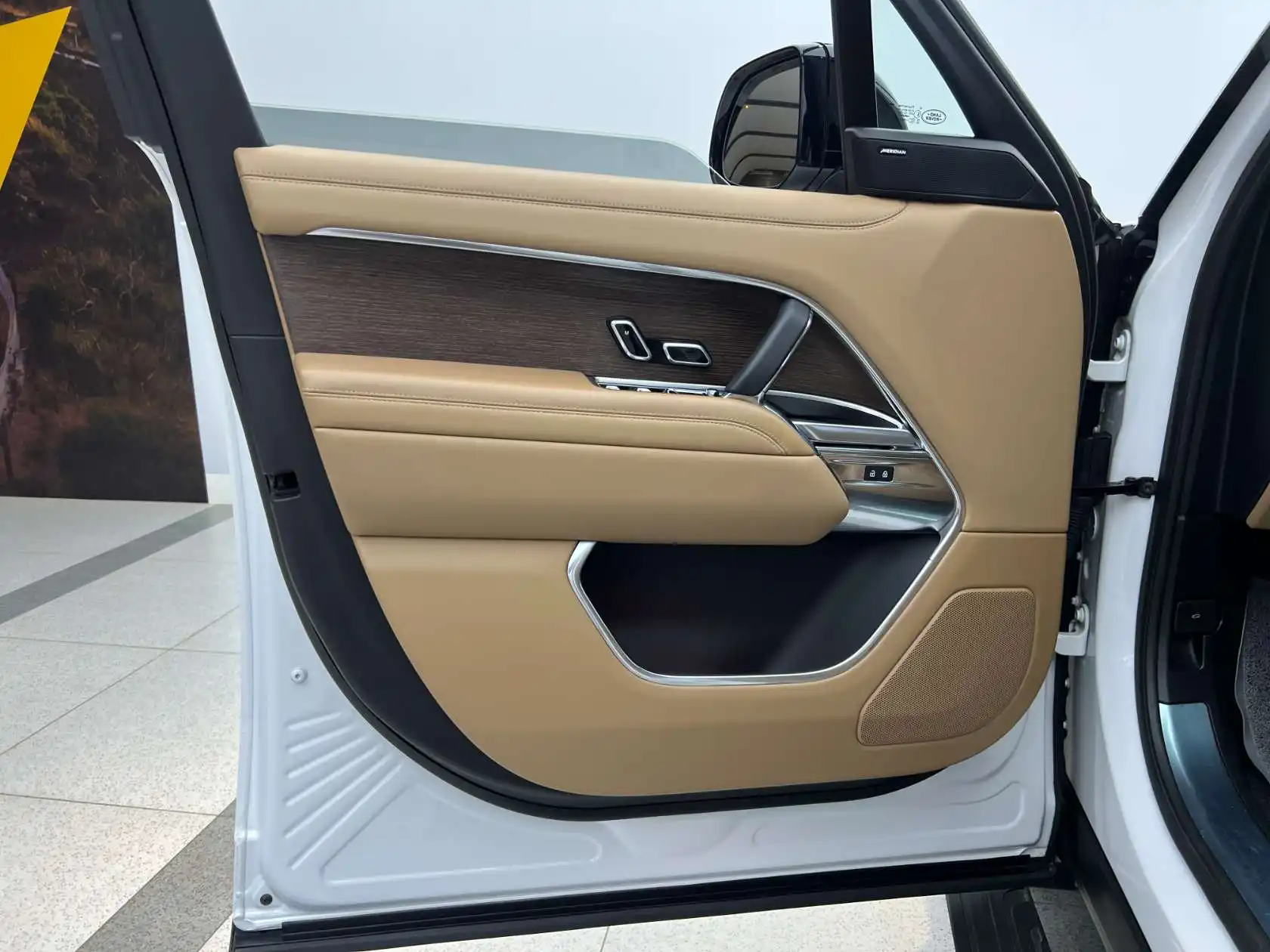 Land Rover Range Rover, 2023 11