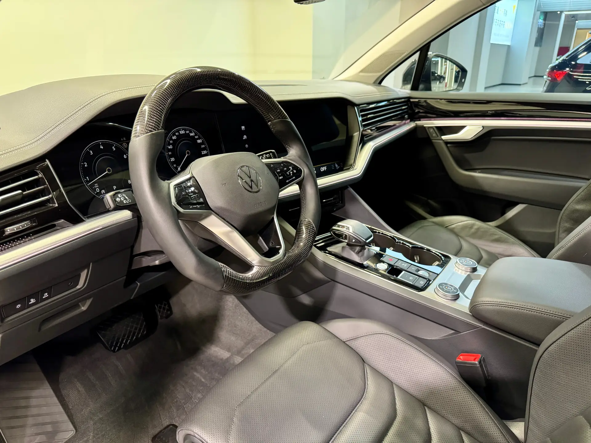Volkswagen Touareg, 2023 7