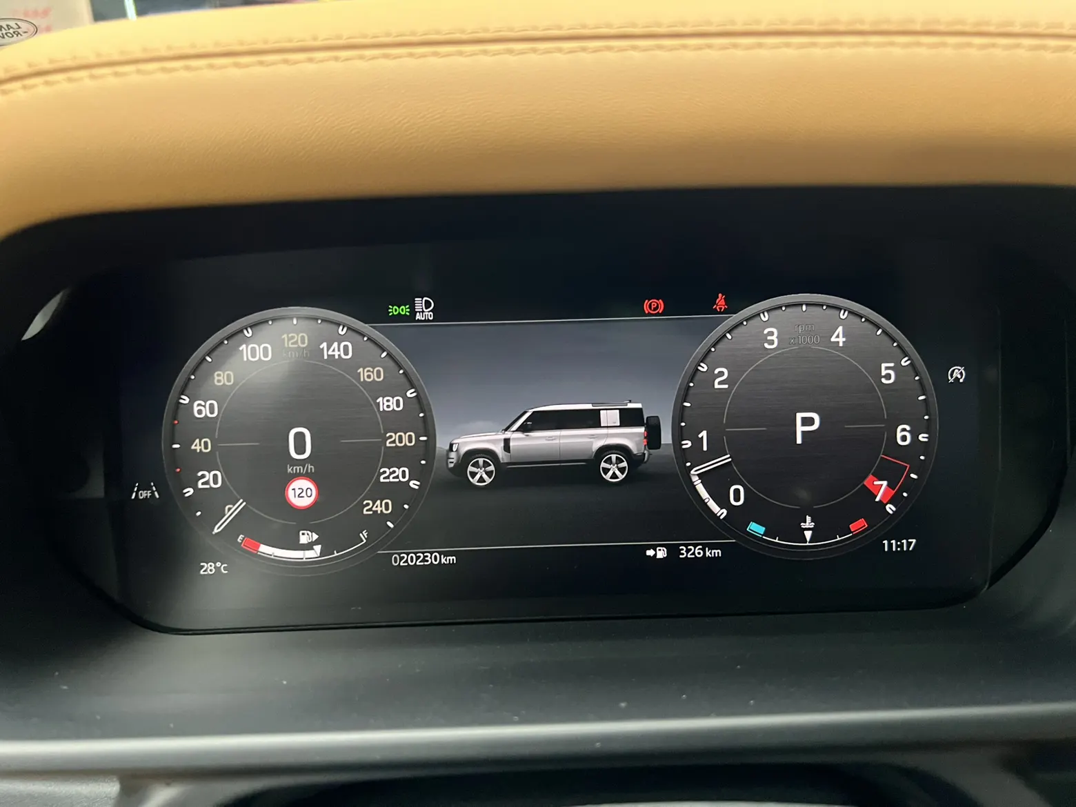 Land Rover Defender, 2024 14