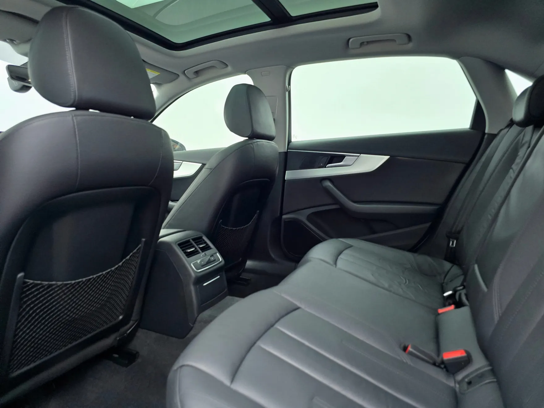 Audi A4L 40 TFSI, 2020 18