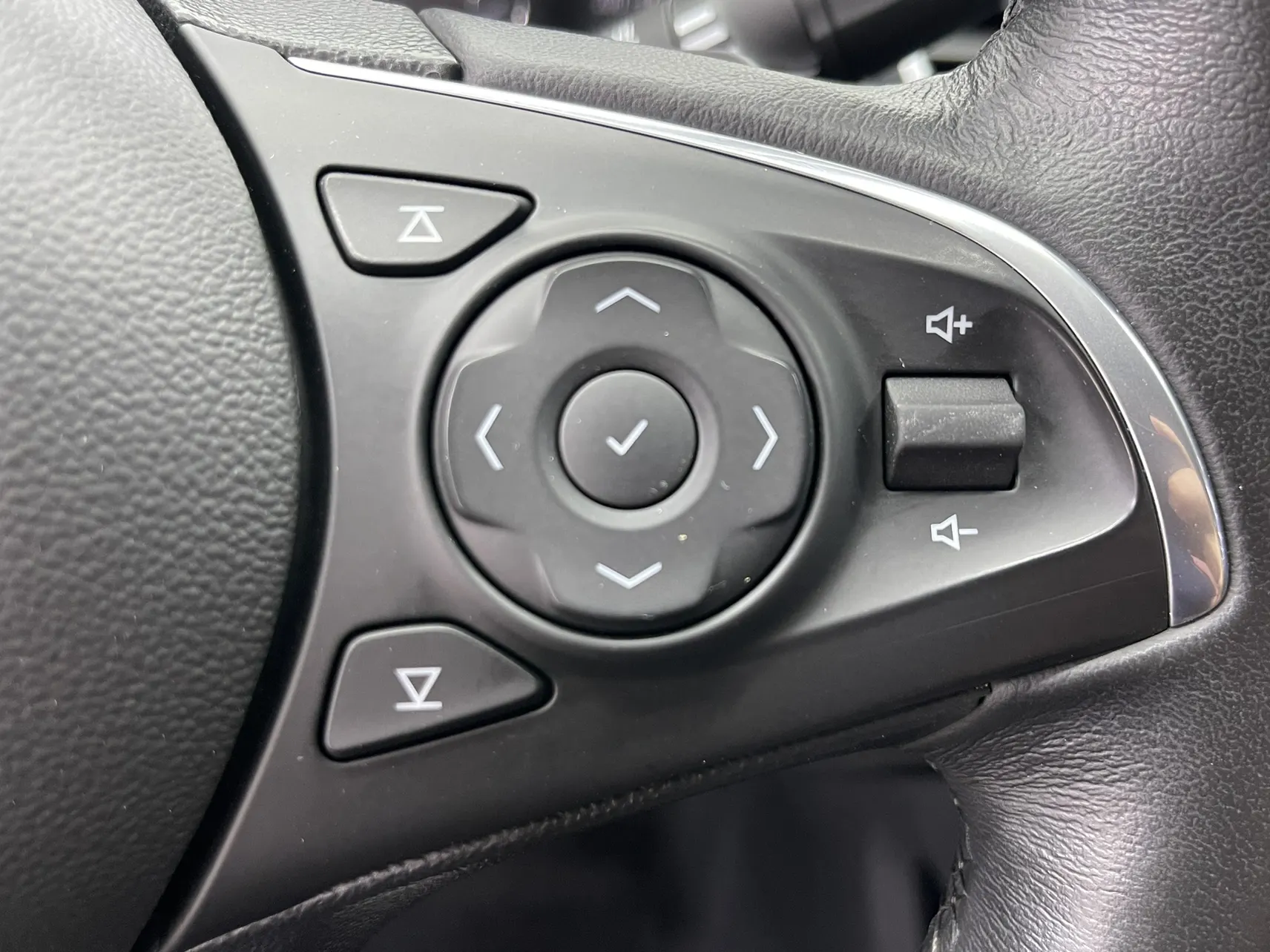 Buick LaCrosse, 2021 19