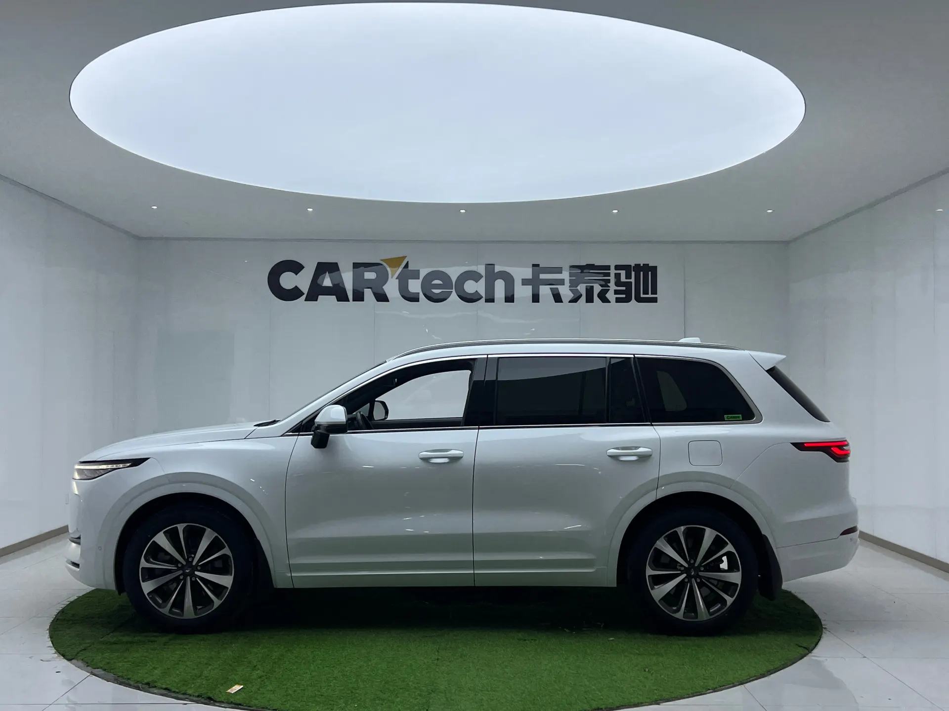 Li Auto ONE, 2021 16
