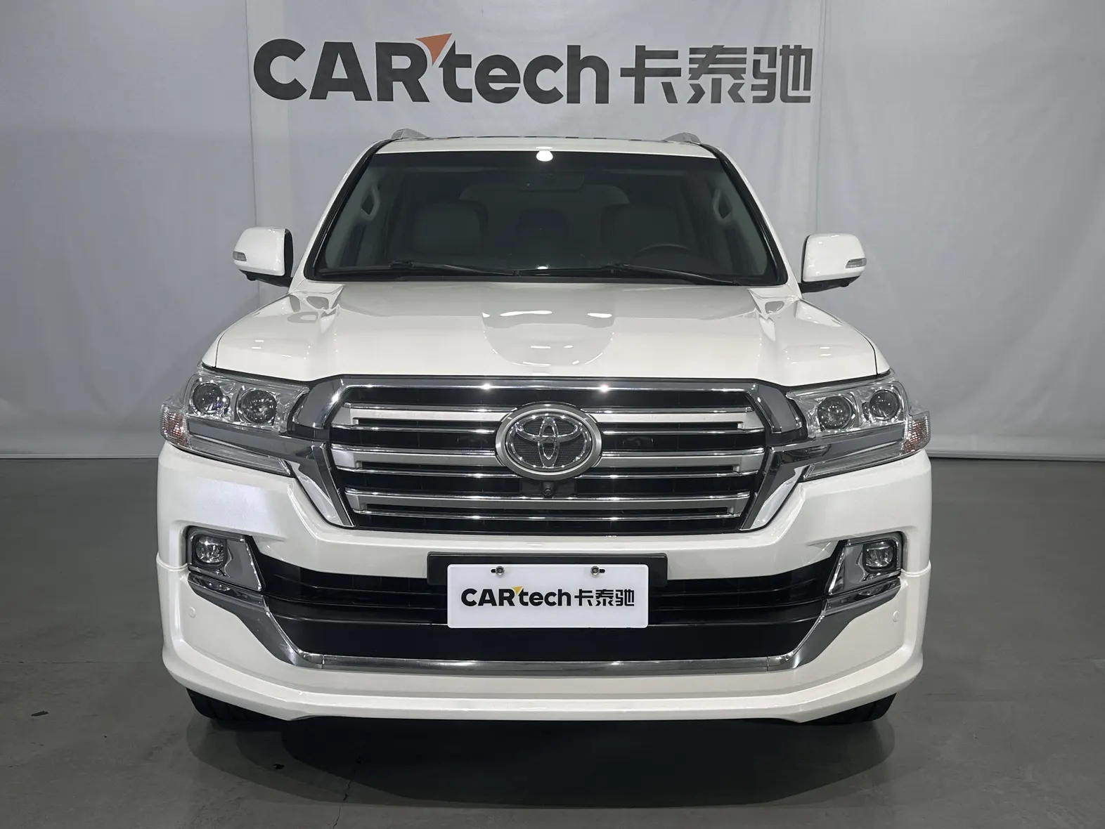 Toyota Land Cruiser, 2019 3