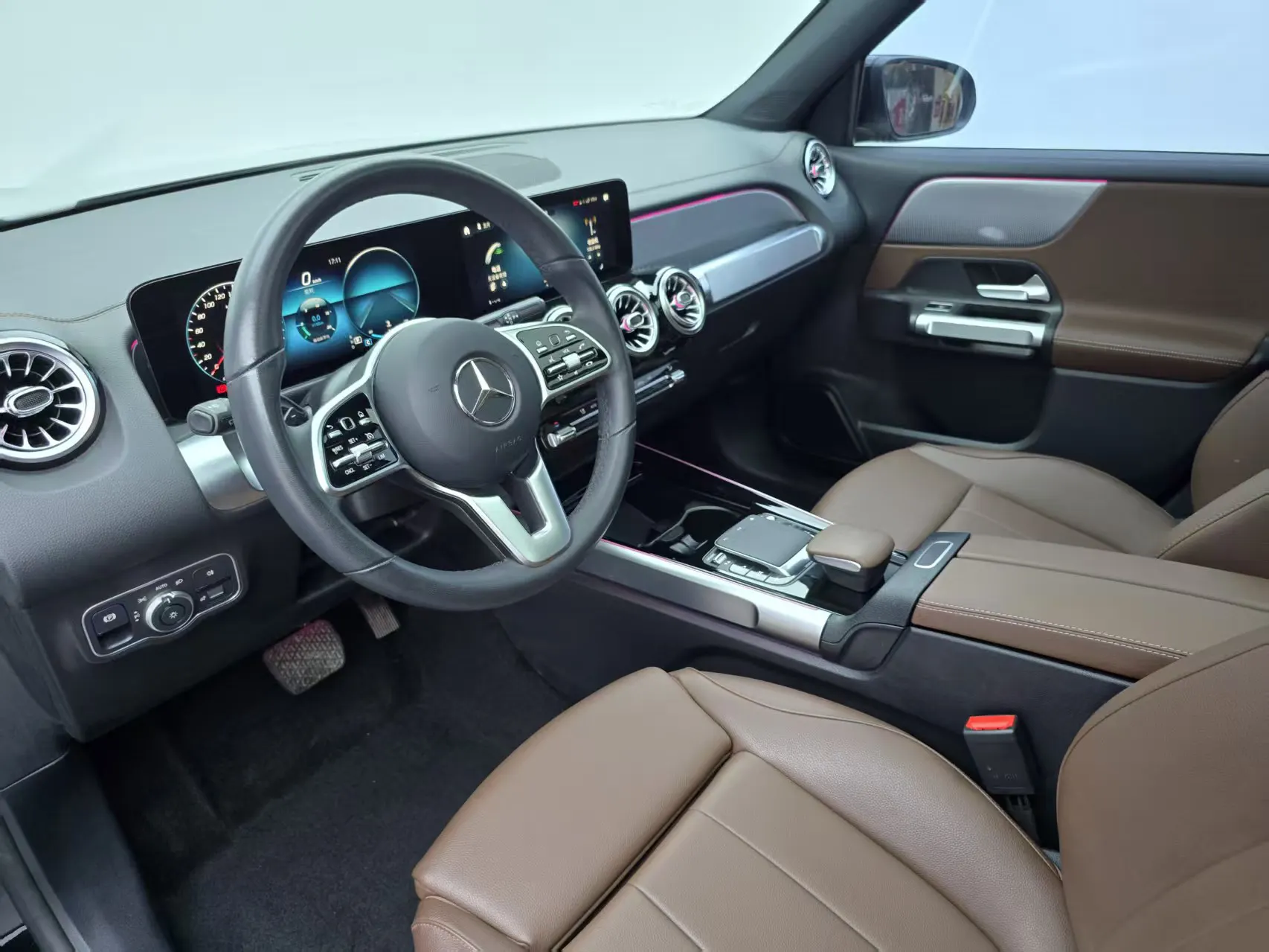 Mercedes-Benz GLB, 2023 12
