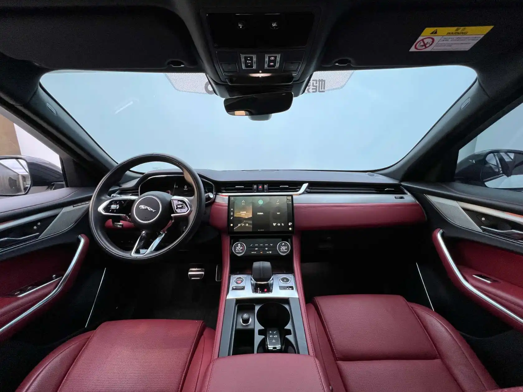 Jaguar F-PACE, 2023 22