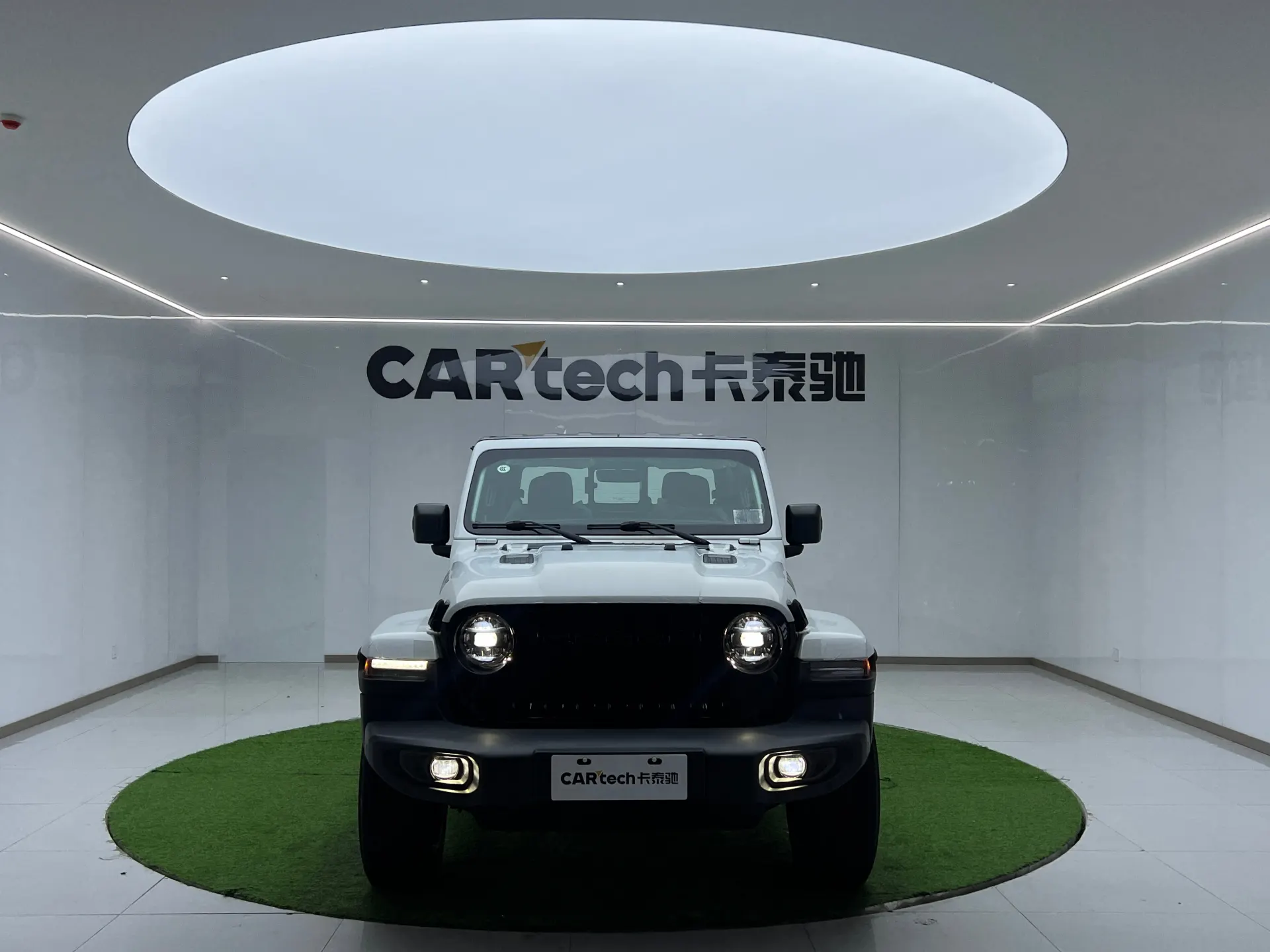 Jeep Gladiator, 2026 28