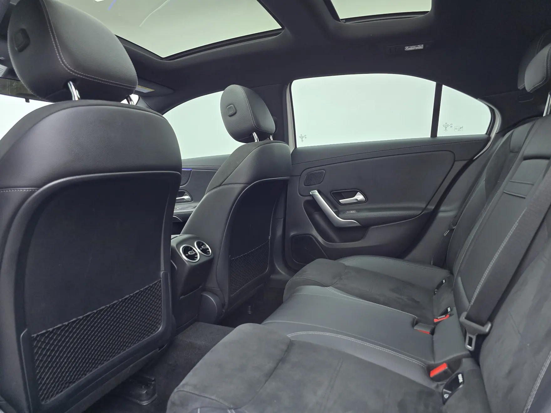 Mercedes-Benz A 200 L, 2019 19