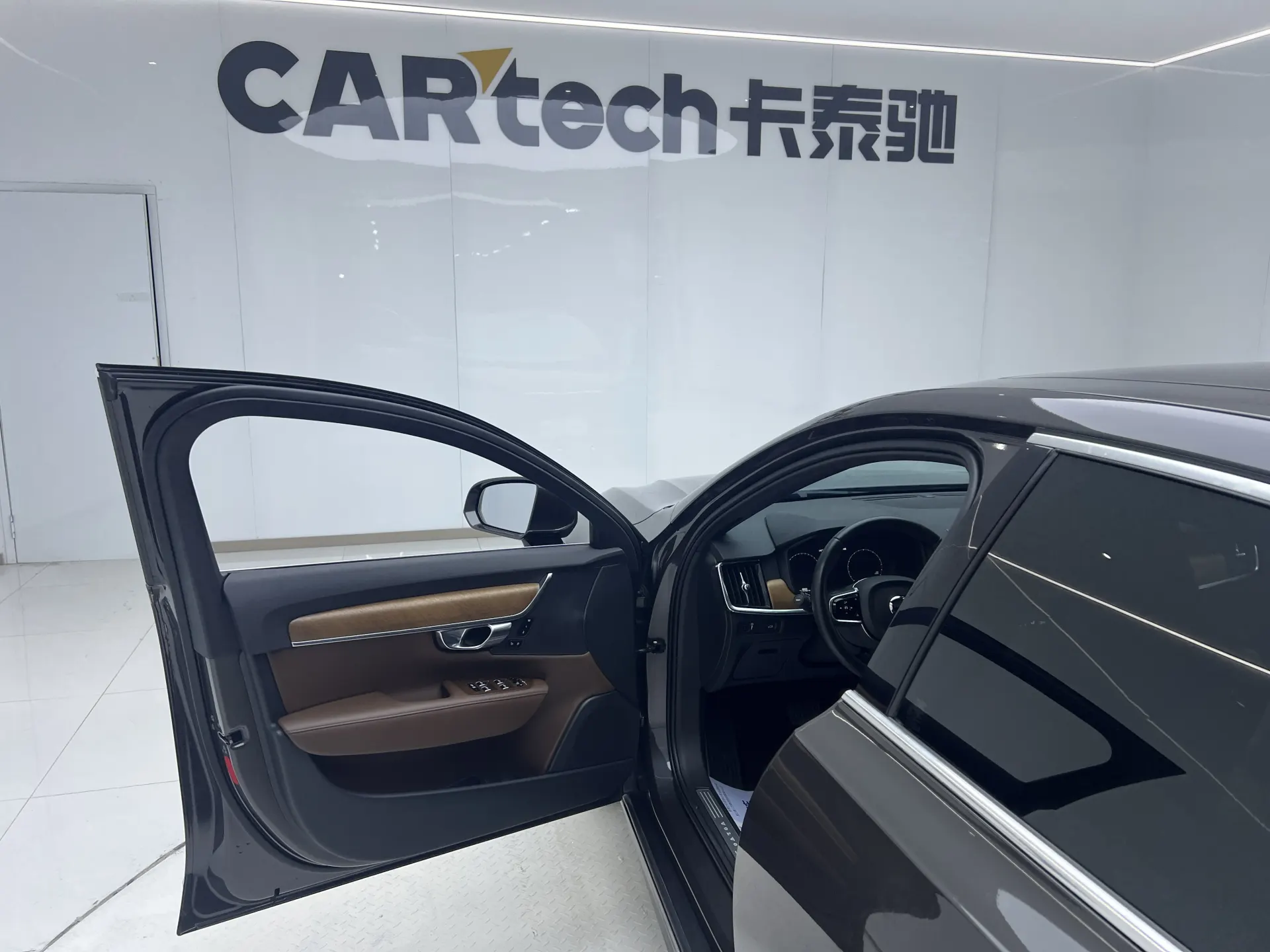Volvo S90, 2021 12