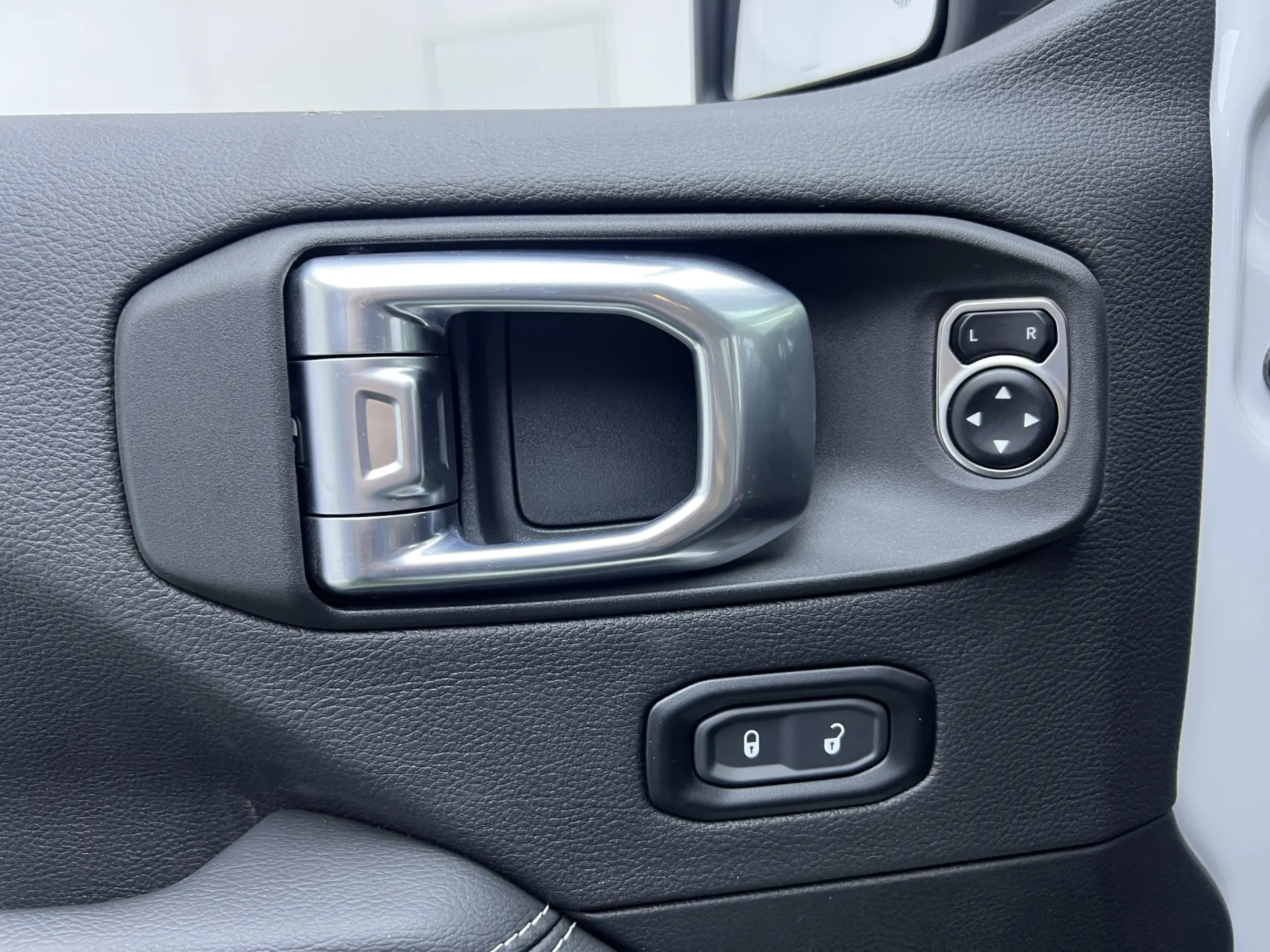 Jeep Gladiator, 2026 4