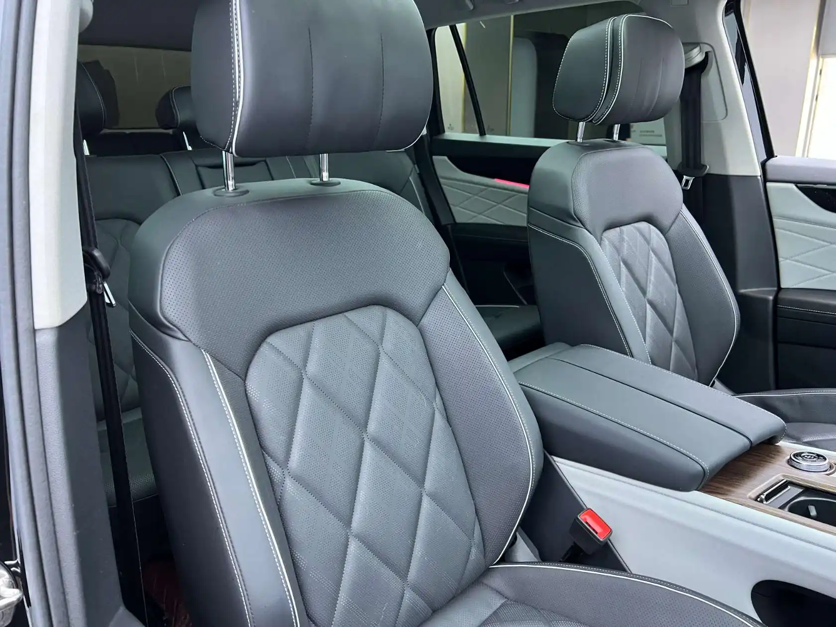 Volkswagen Teramont, 2024 21