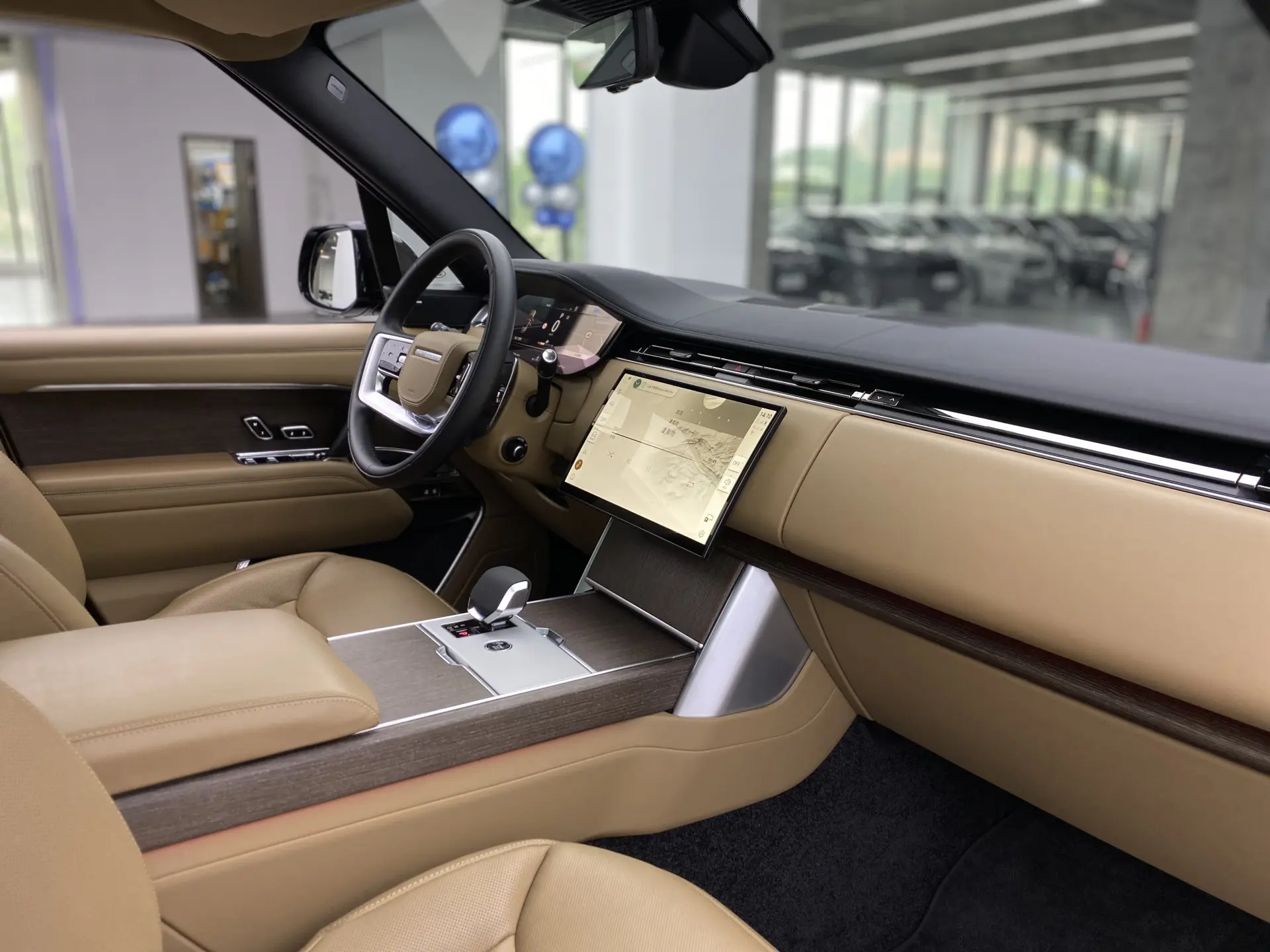 Land Rover Range Rover, 2024 9