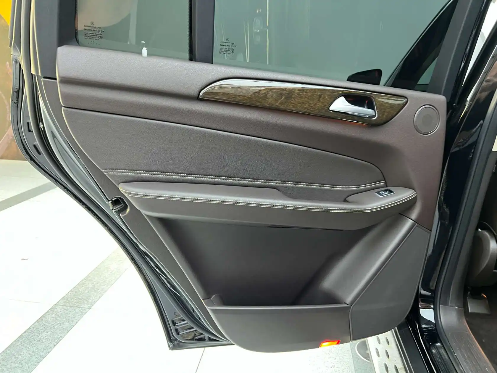 Mercedes-Benz GLS 400 4MATIC, 2018 16