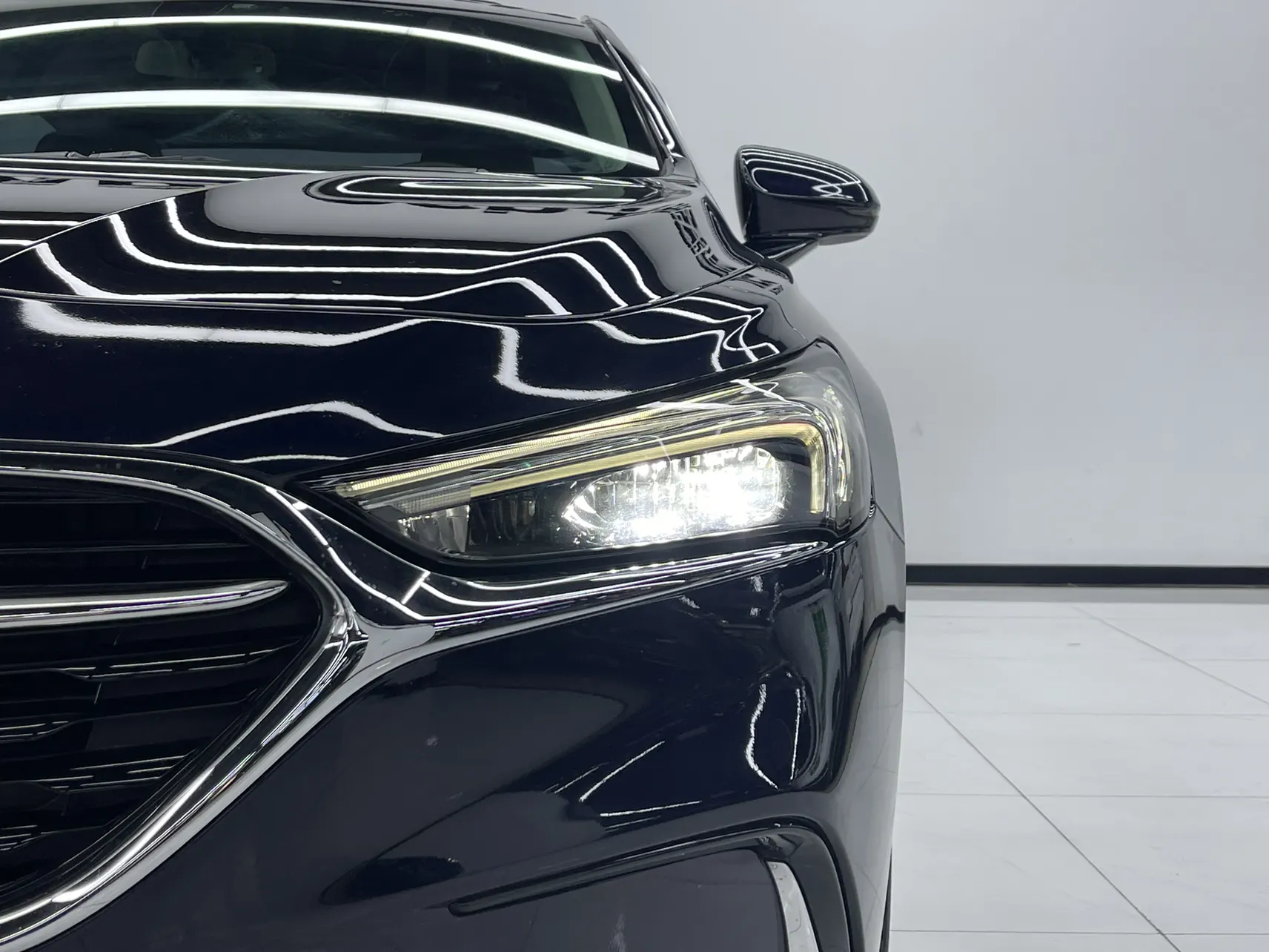 Buick LaCrosse, 2021 все фото