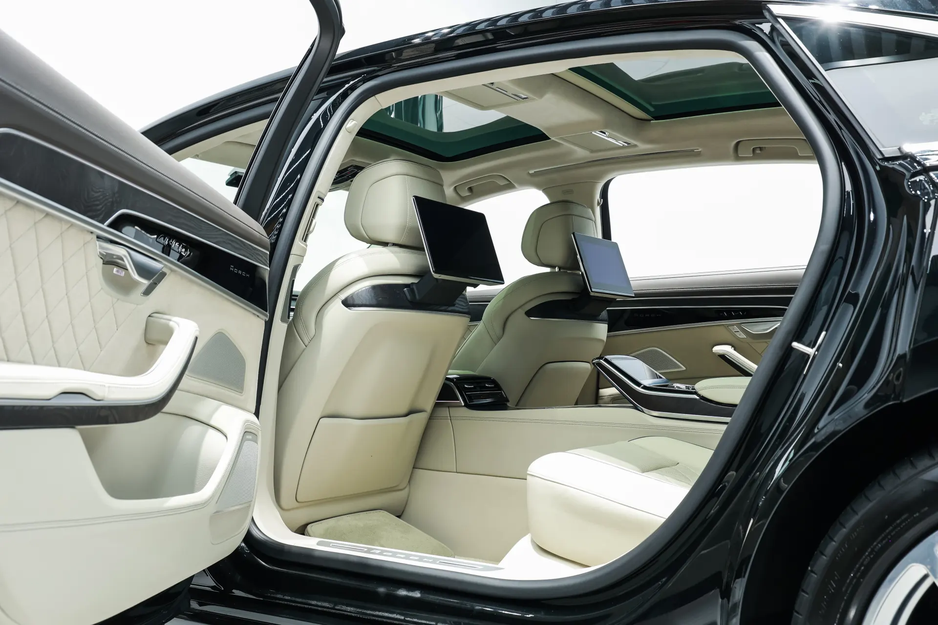 Audi A8L, 2025 25