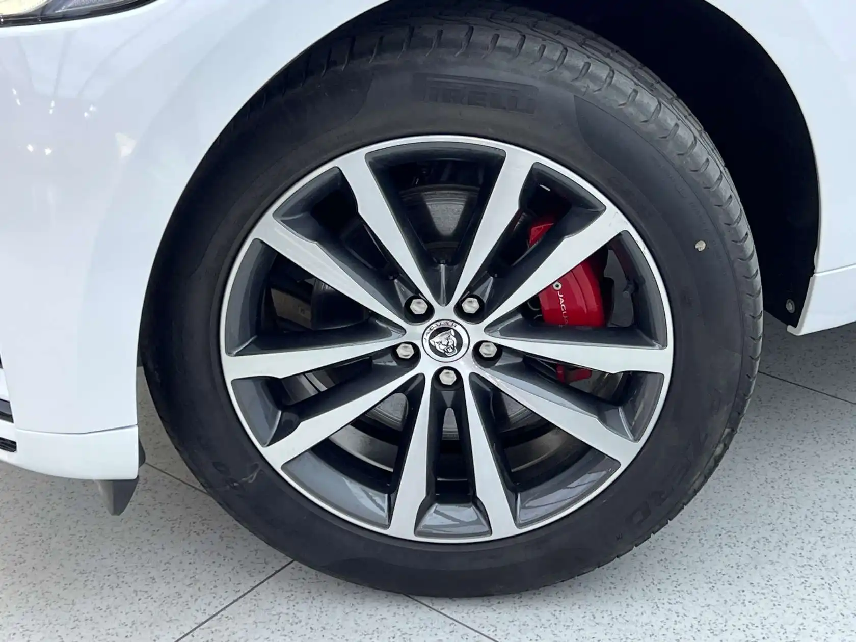 Jaguar F-PACE, 2023 30