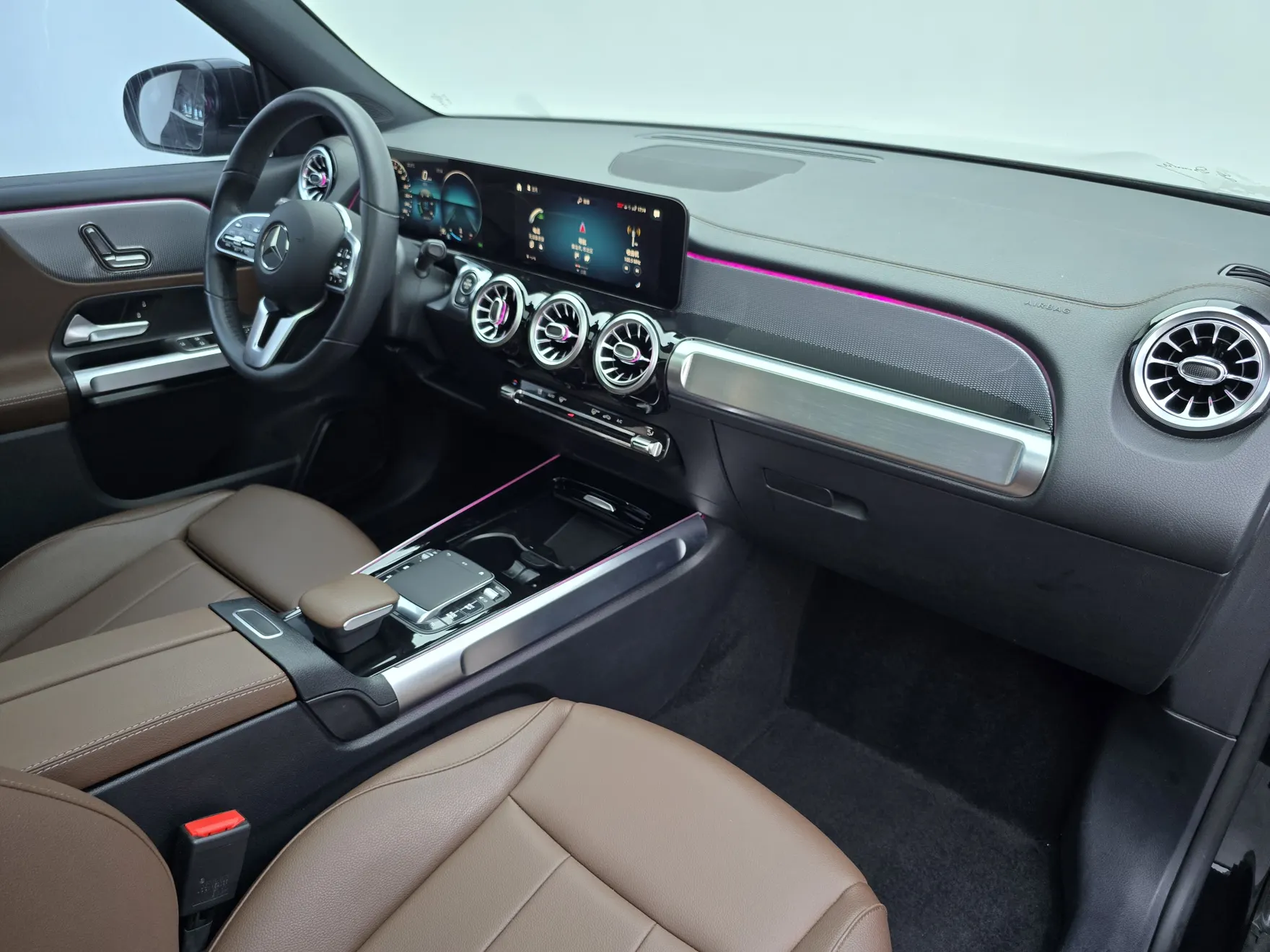 Mercedes-Benz GLB, 2023 17