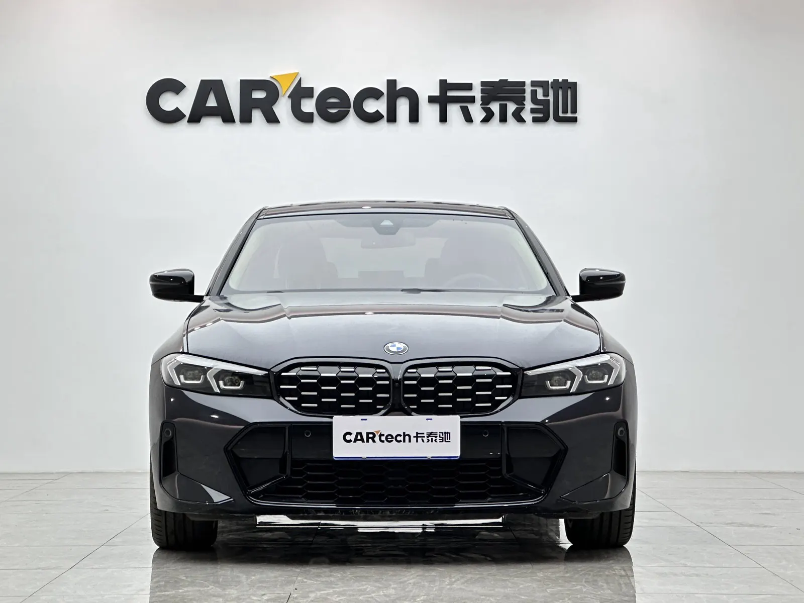 BMW 325Li, 2023 7