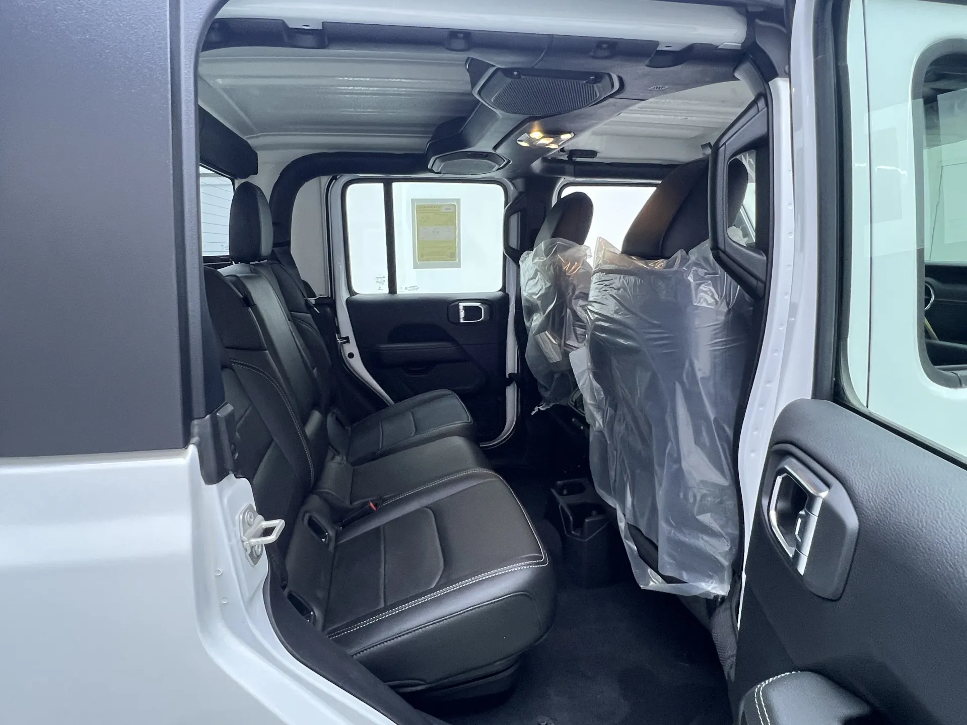 Jeep Gladiator, 2026 20