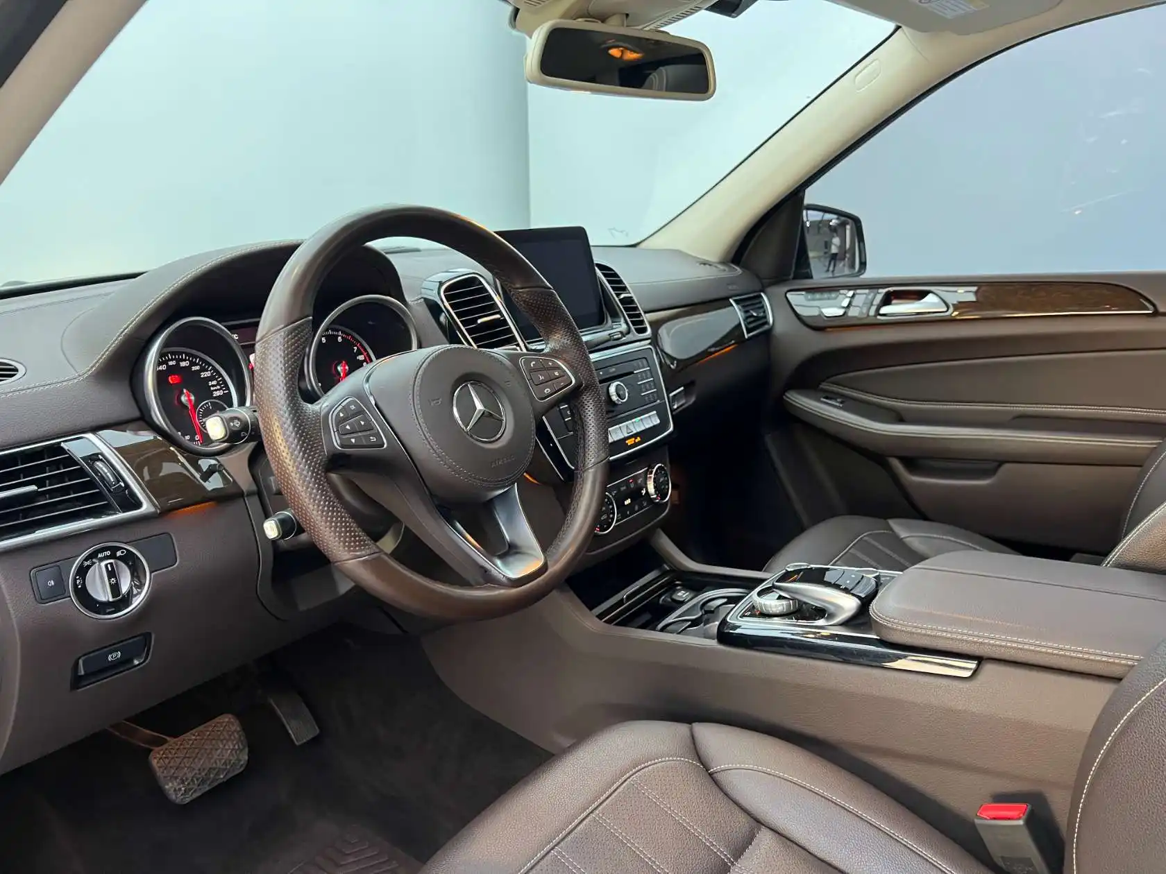 Mercedes-Benz GLS 400 4MATIC, 2018 8