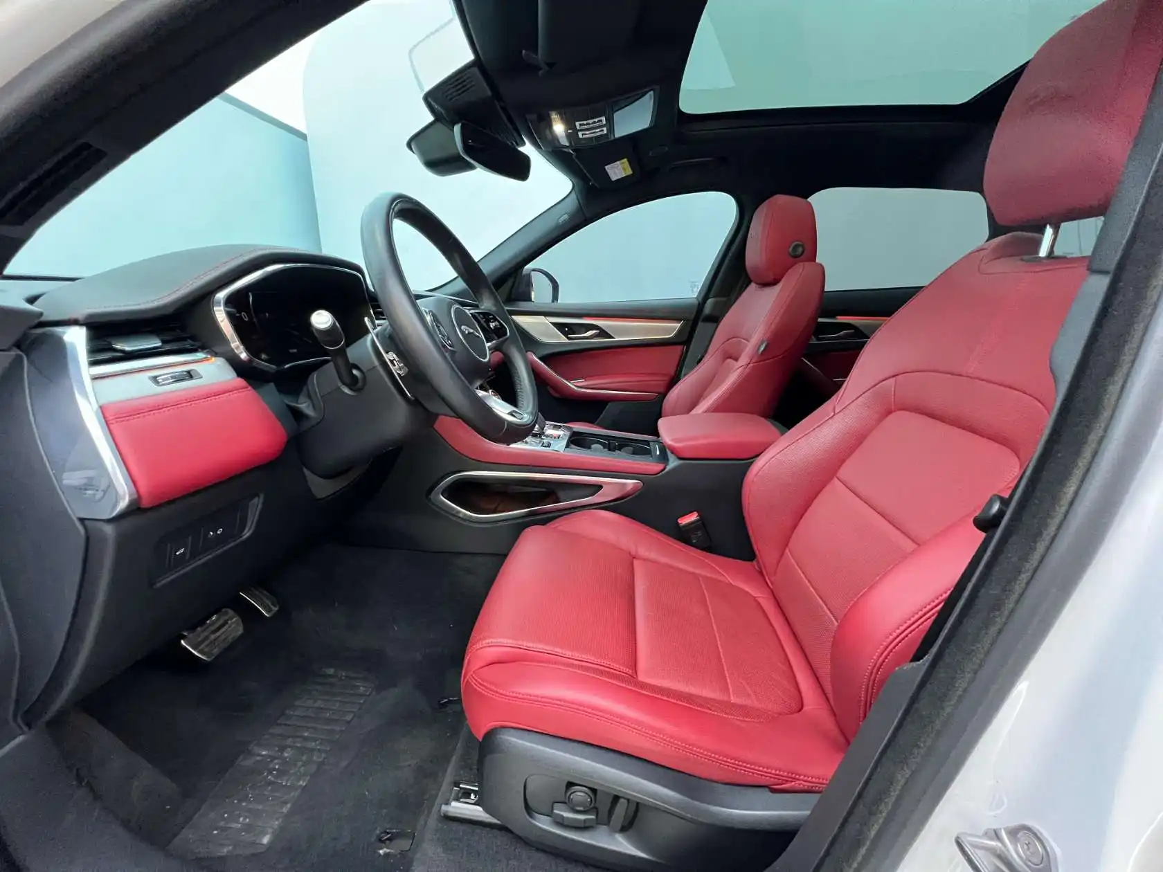 Jaguar F-PACE, 2023 10