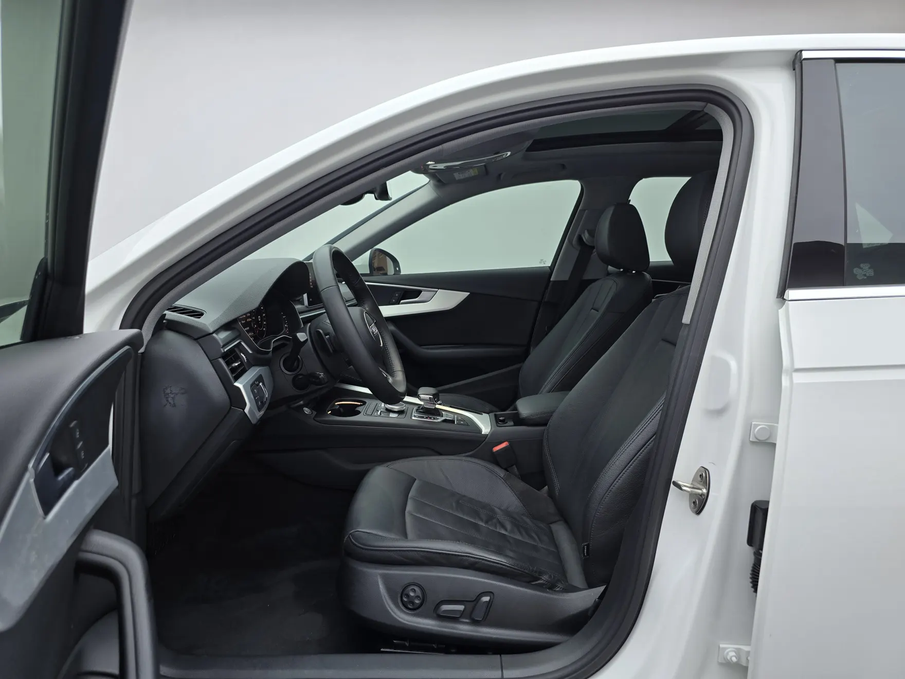 Audi A4L 40 TFSI, 2020 16