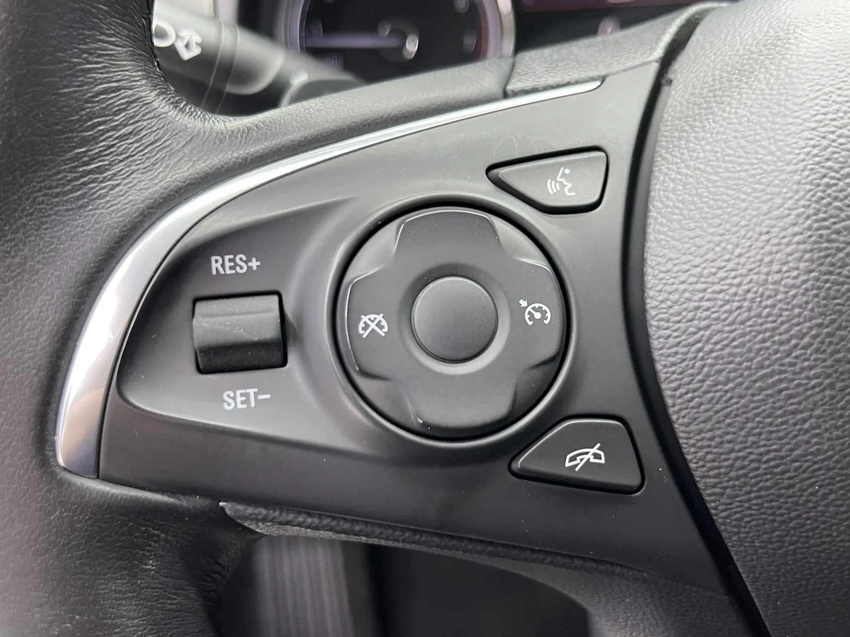 Buick LaCrosse, 2021 21
