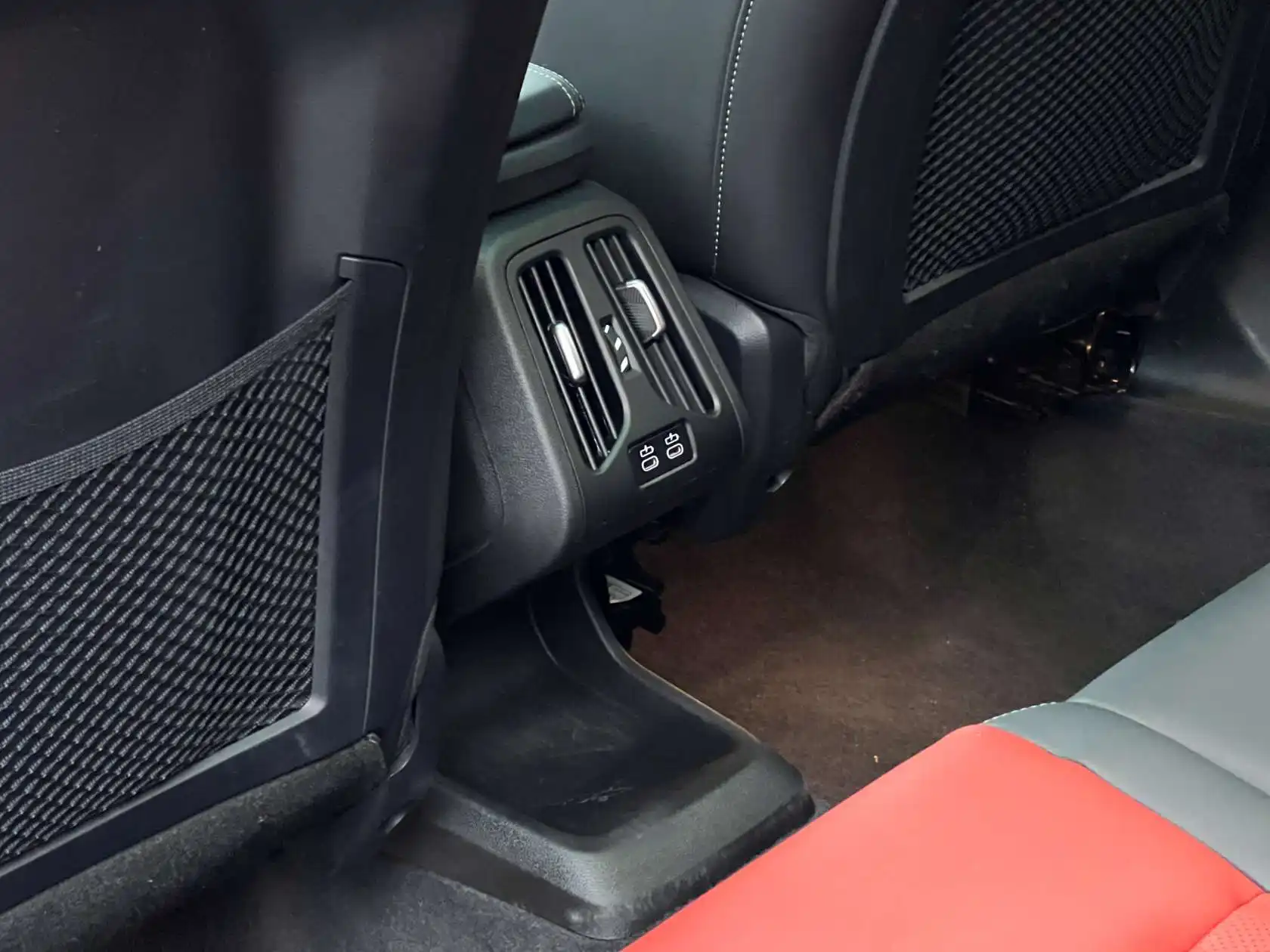 BMW X1, 2024 15