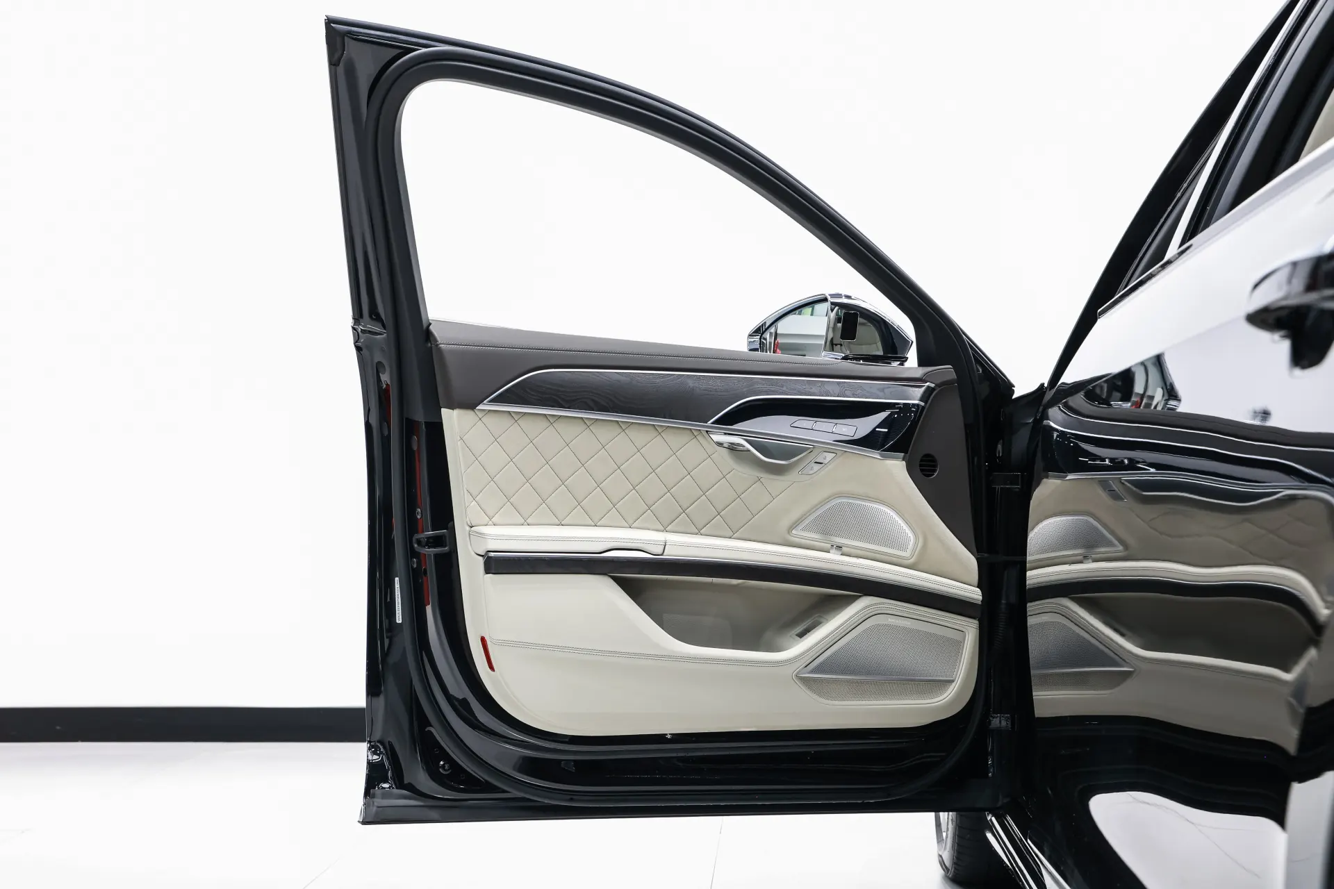 Audi A8L, 2025 18