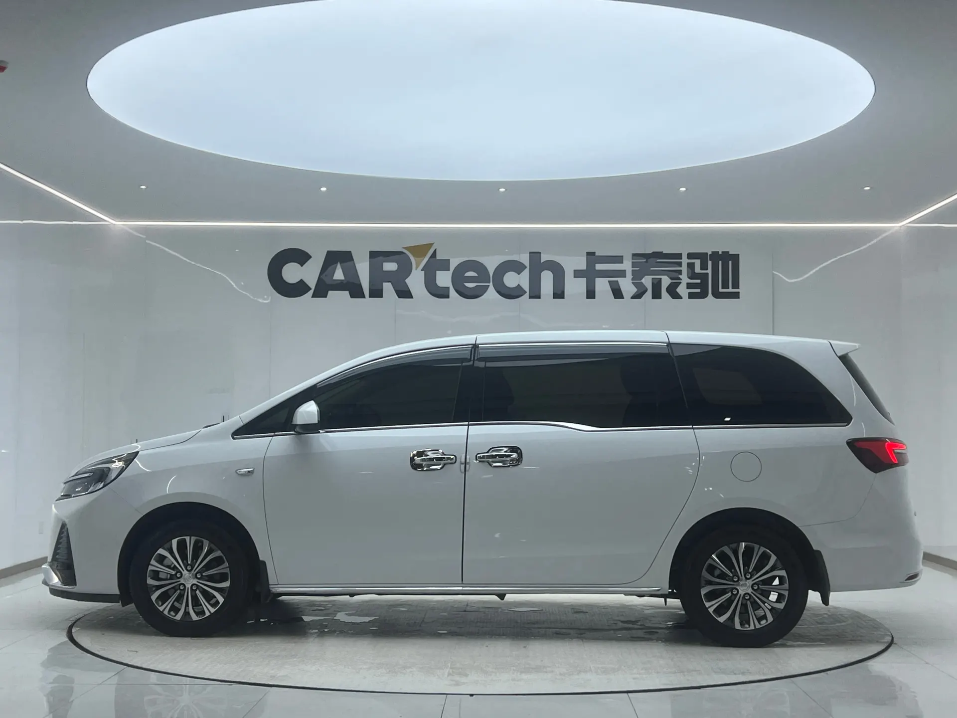 Buick GL8, 2025 23