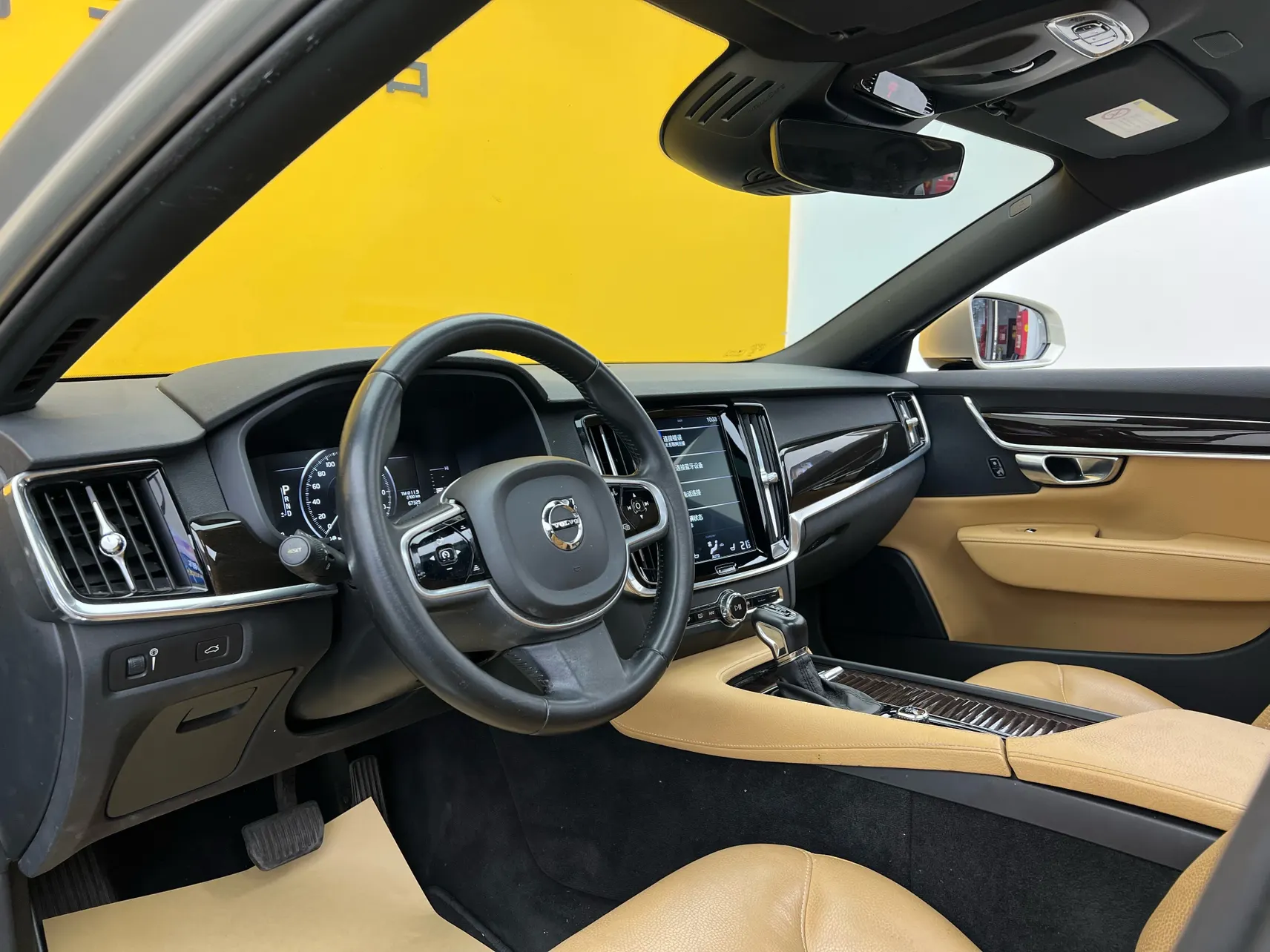 Volvo S90, 2018 32