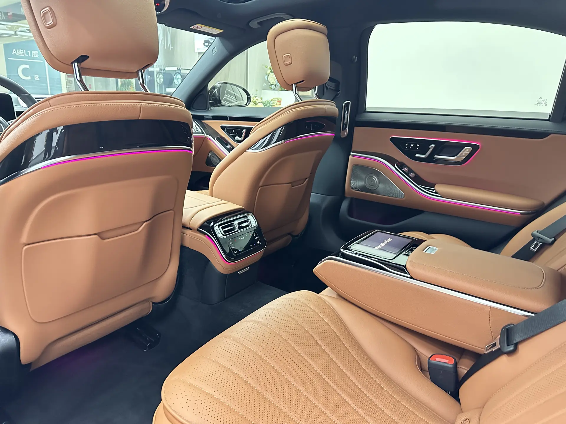 Mercedes-Benz S 400 L, 2023 22