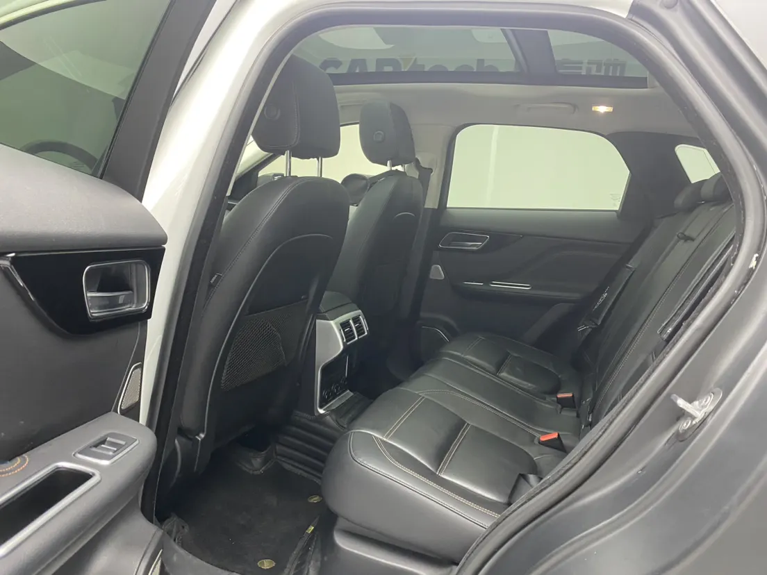 Jaguar F-PACE, 2017 25