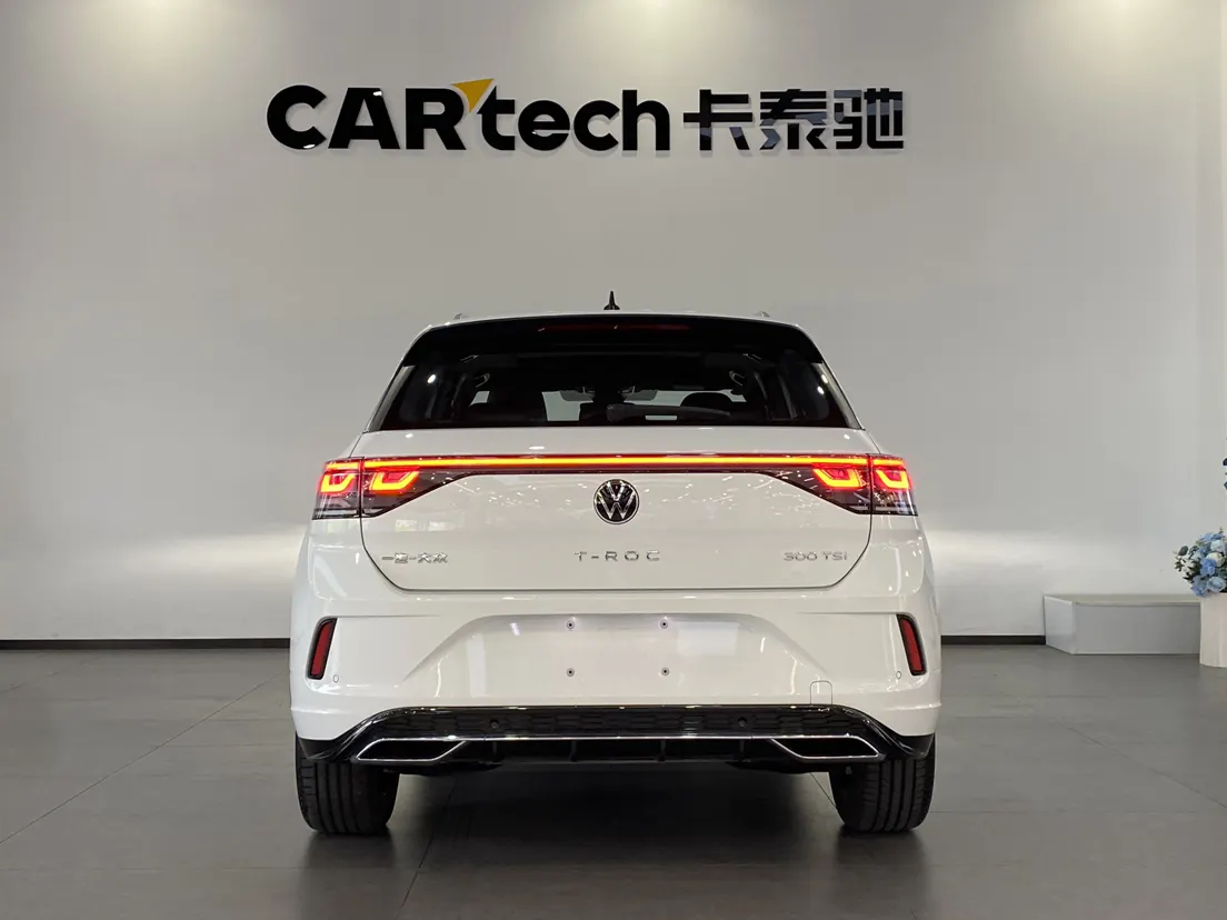 Volkswagen T-ROC, 2025 11