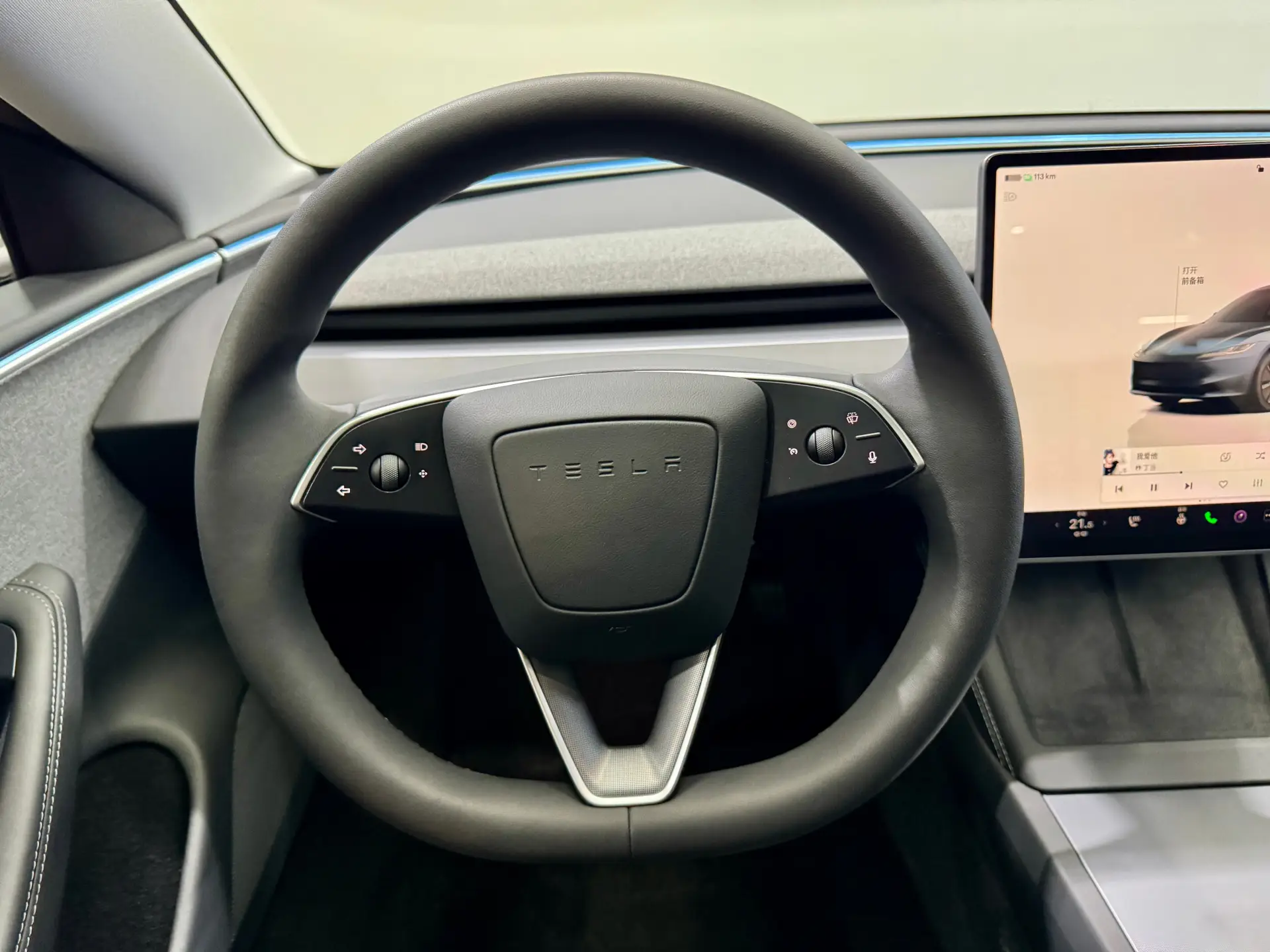 Tesla Model 3, 2024 10