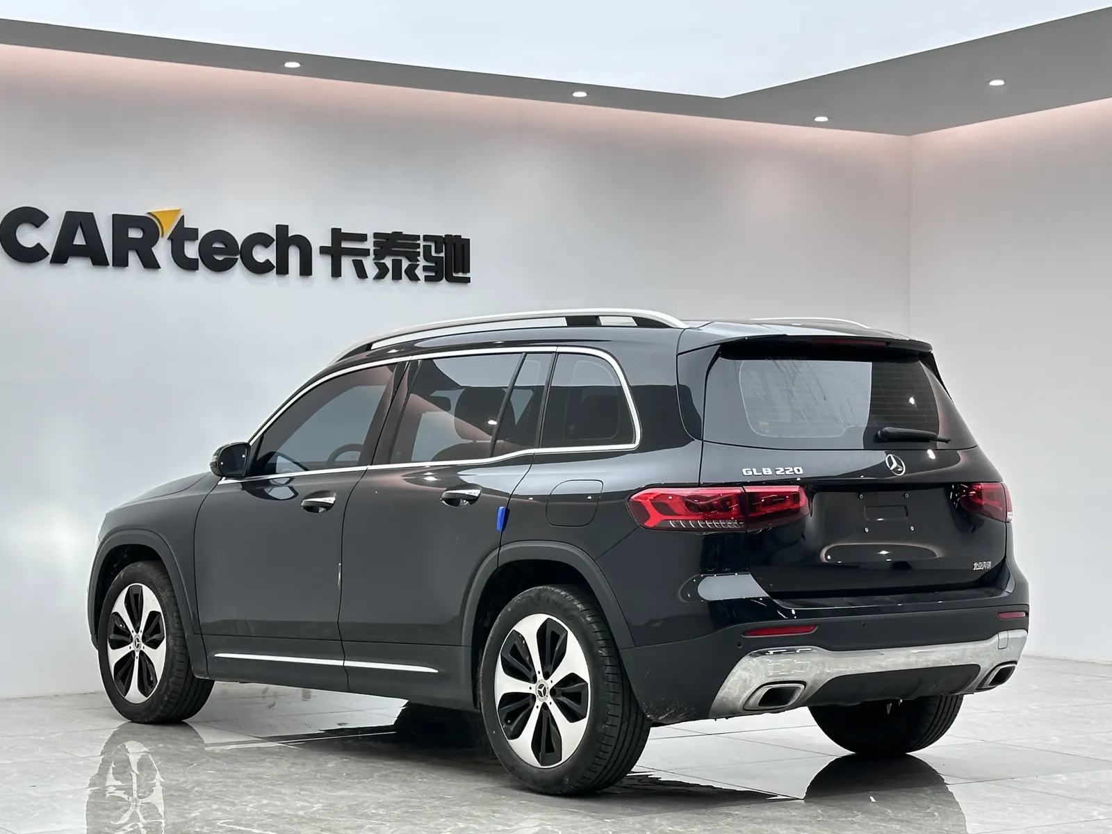 Mercedes-Benz GLB, 2022 3