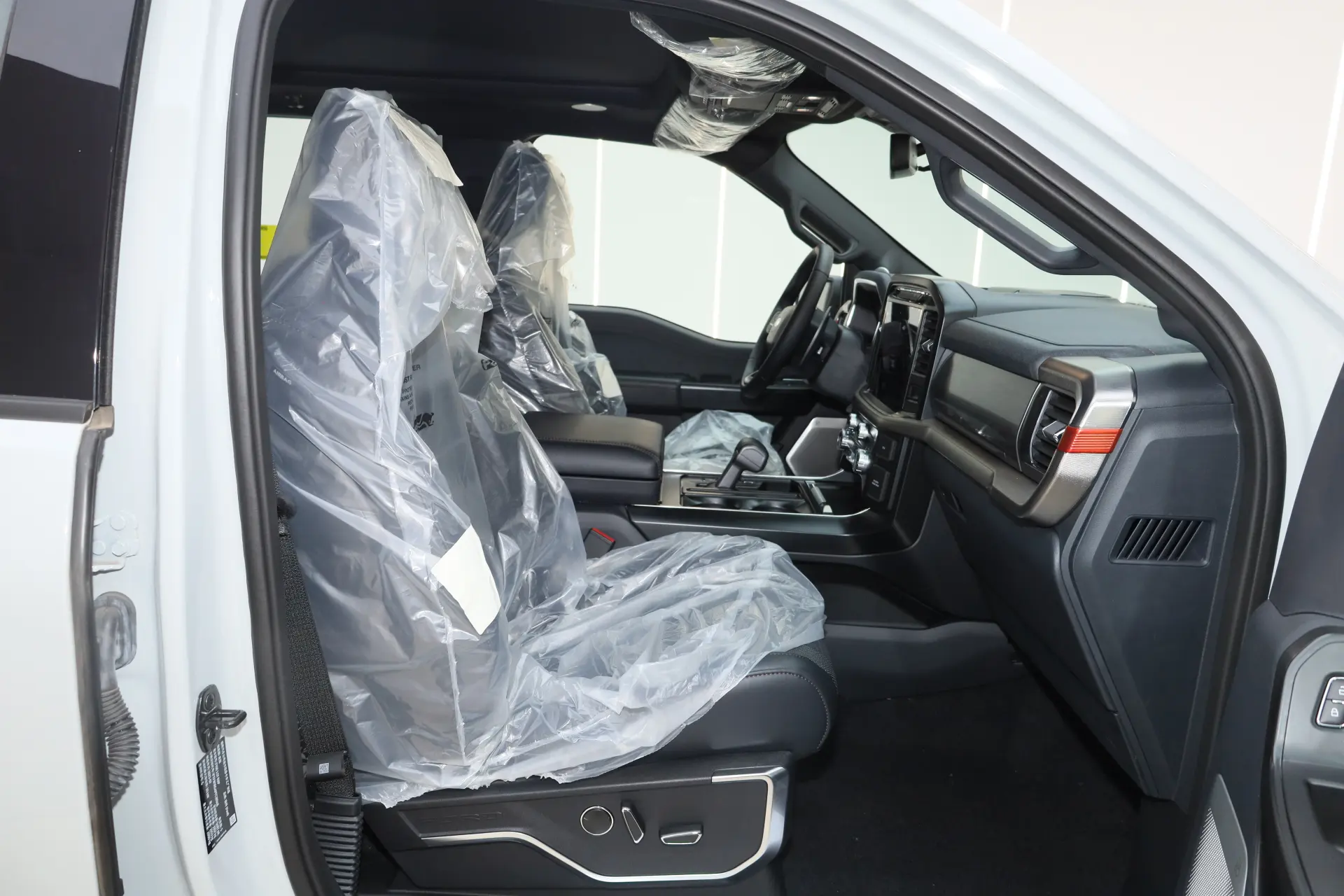 Ford F-150, 2026 18