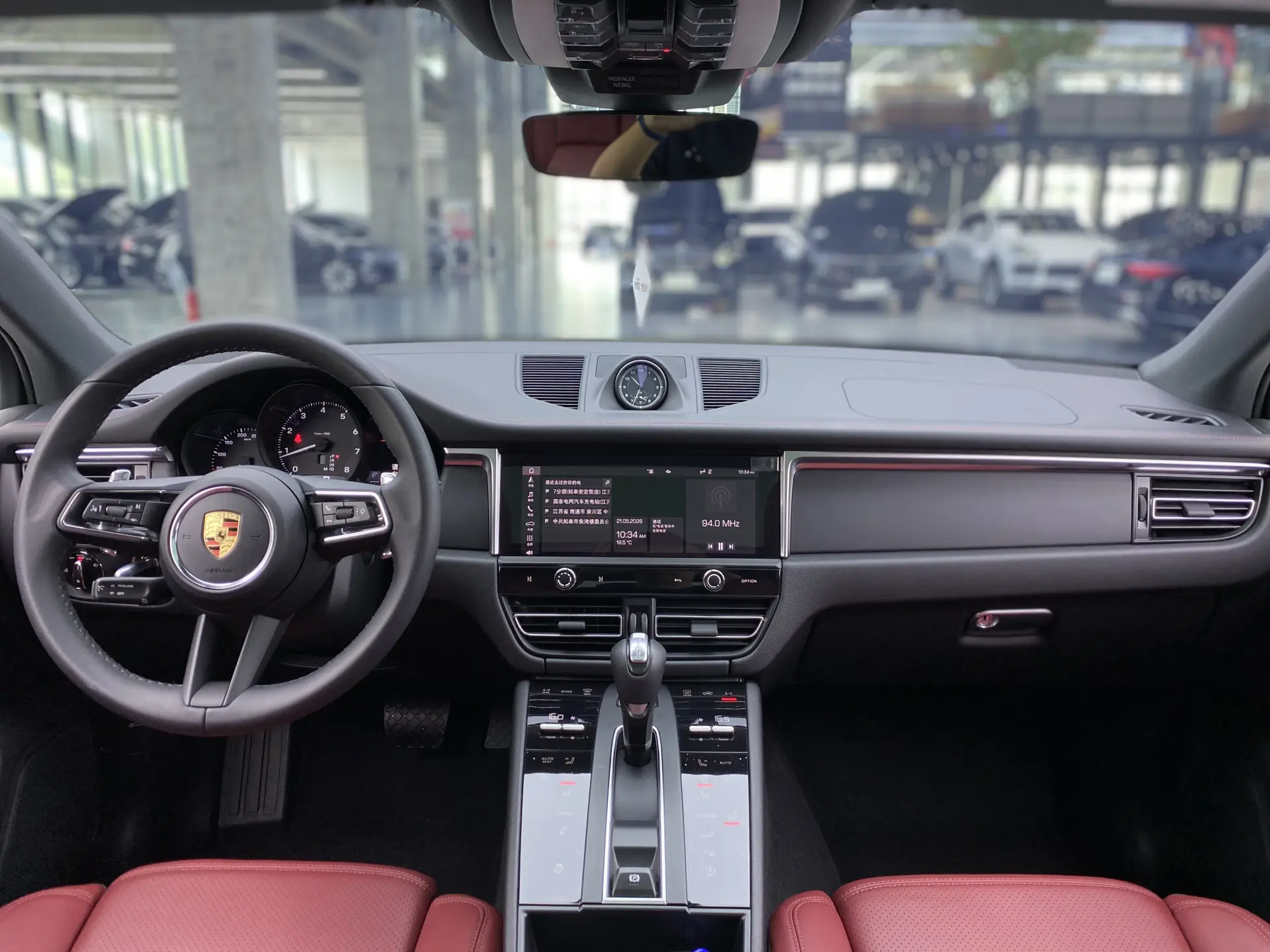 Porsche Macan, 2023 12