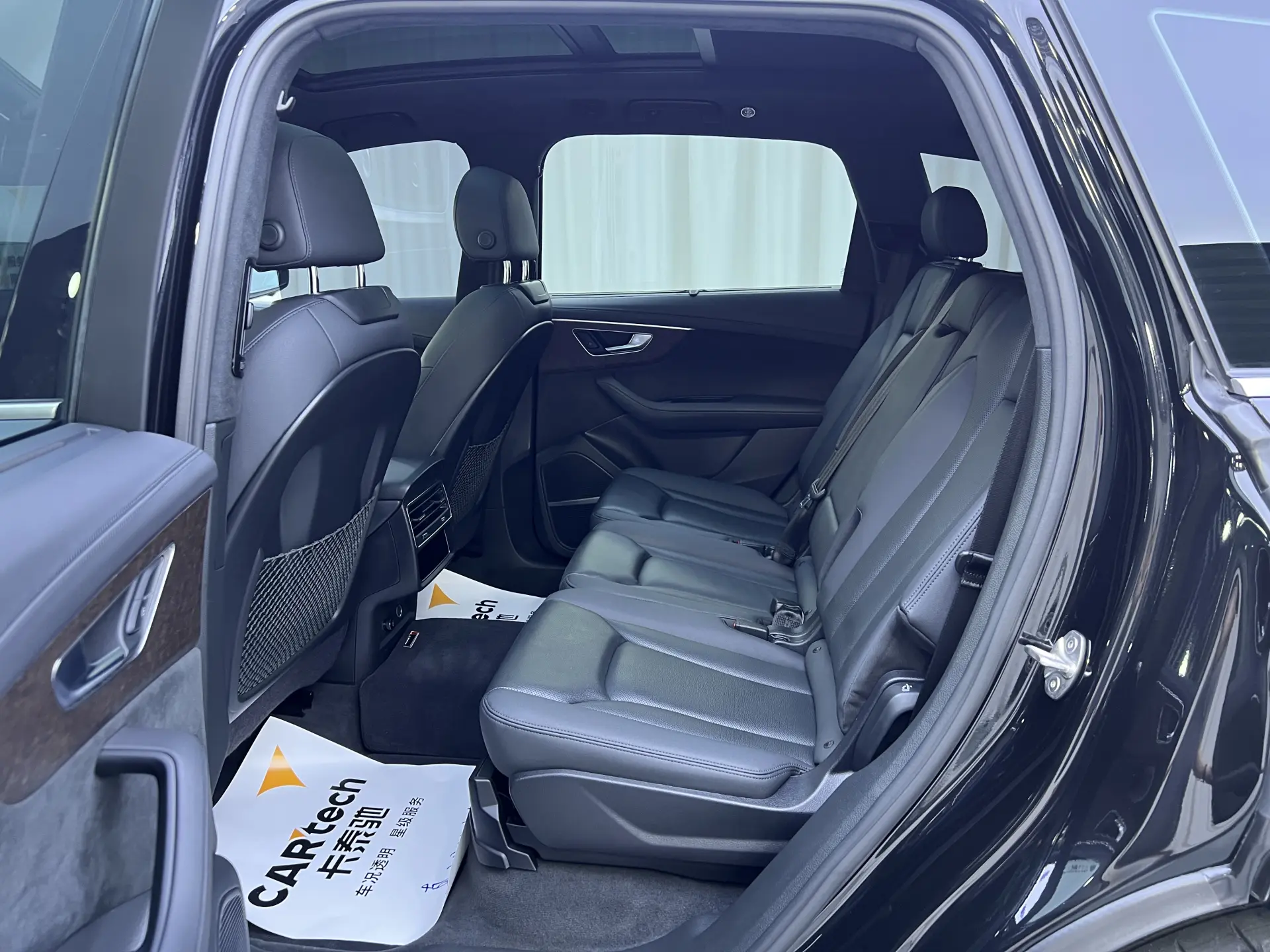 Audi Q7 55 TFSI, 2023 22