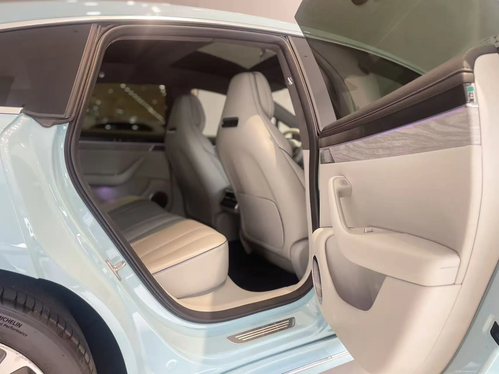 Luxeed S7, 2025 14