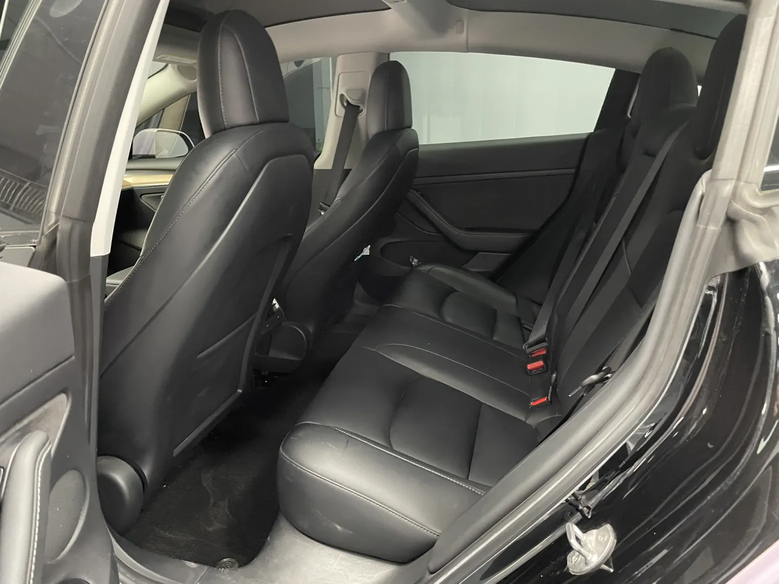 Tesla Model 3, 2021 13