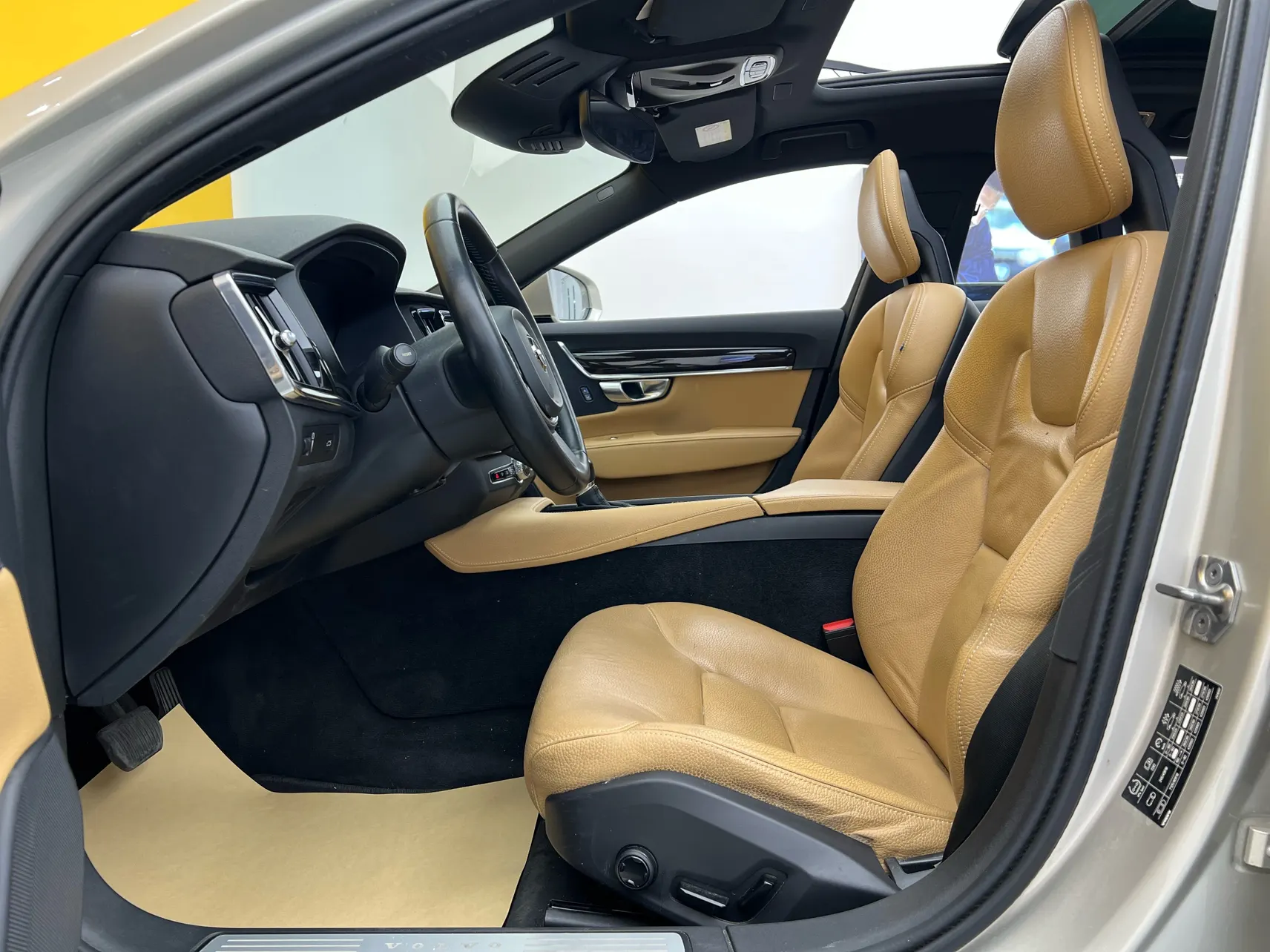 Volvo S90, 2018 18
