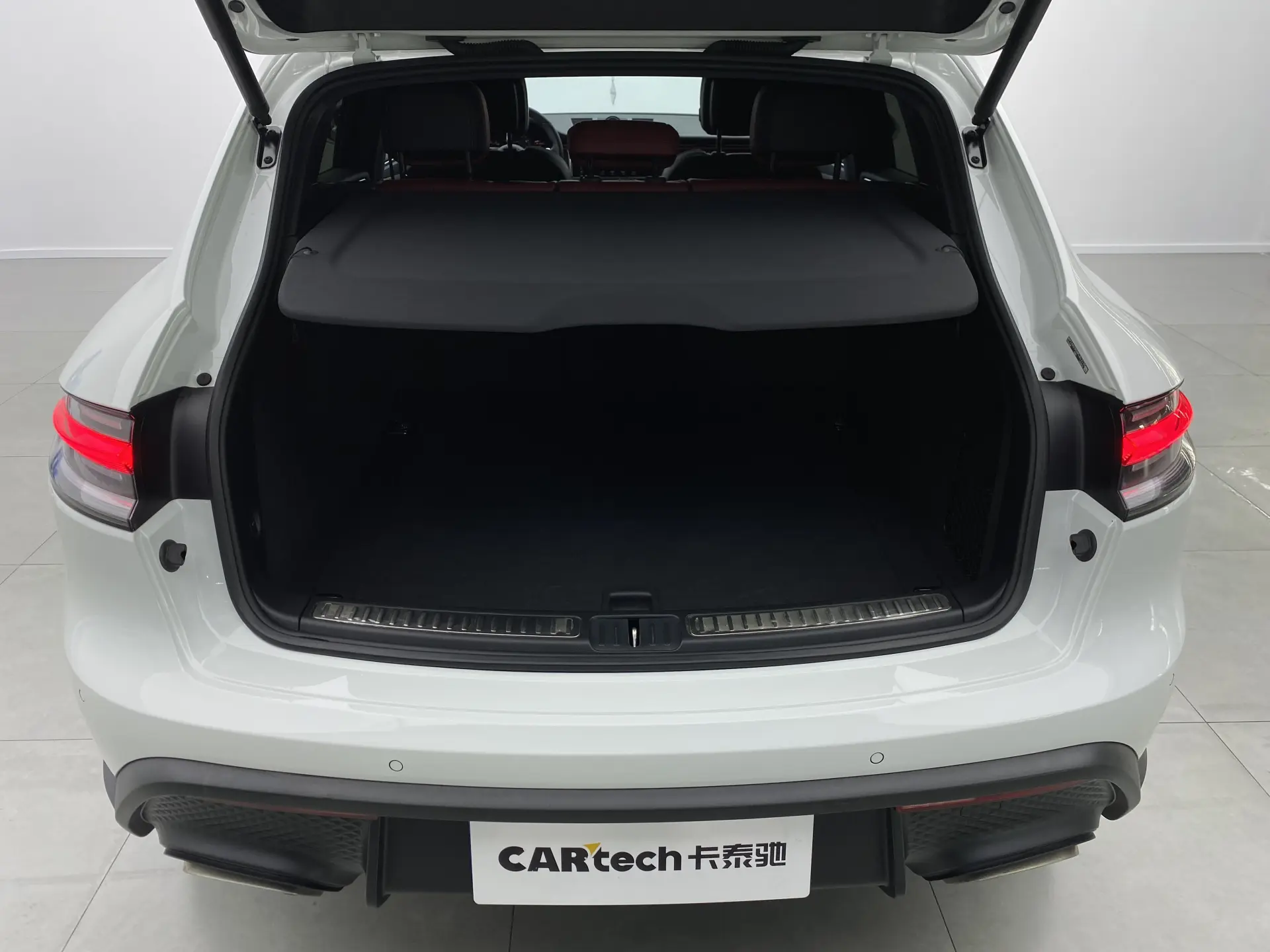 Porsche Macan, 2023 31