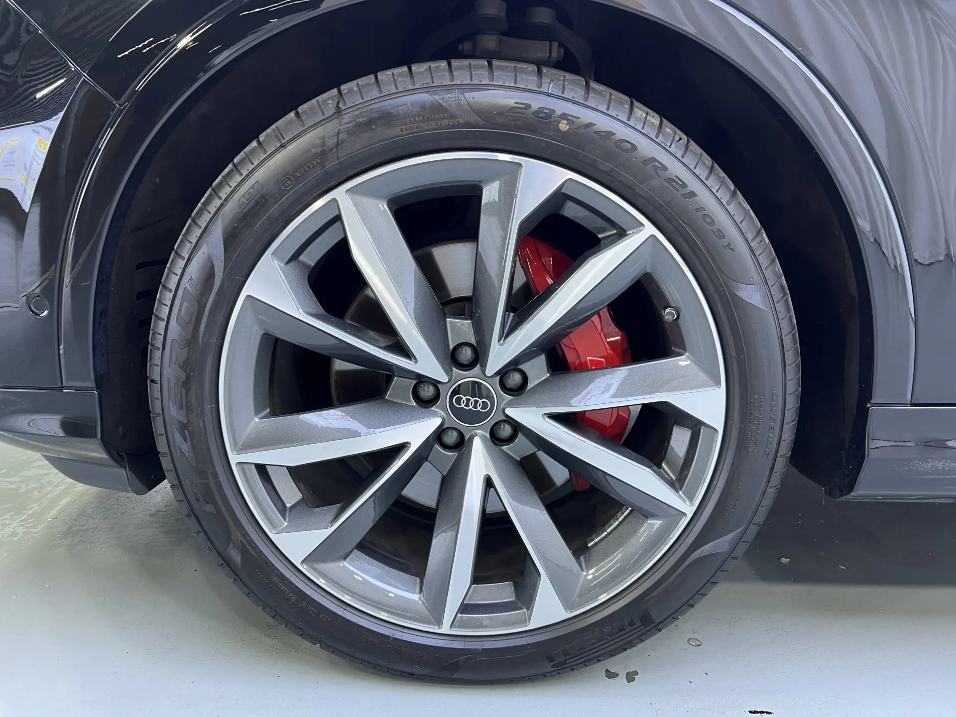 Audi Q7 55 TFSI, 2023 3