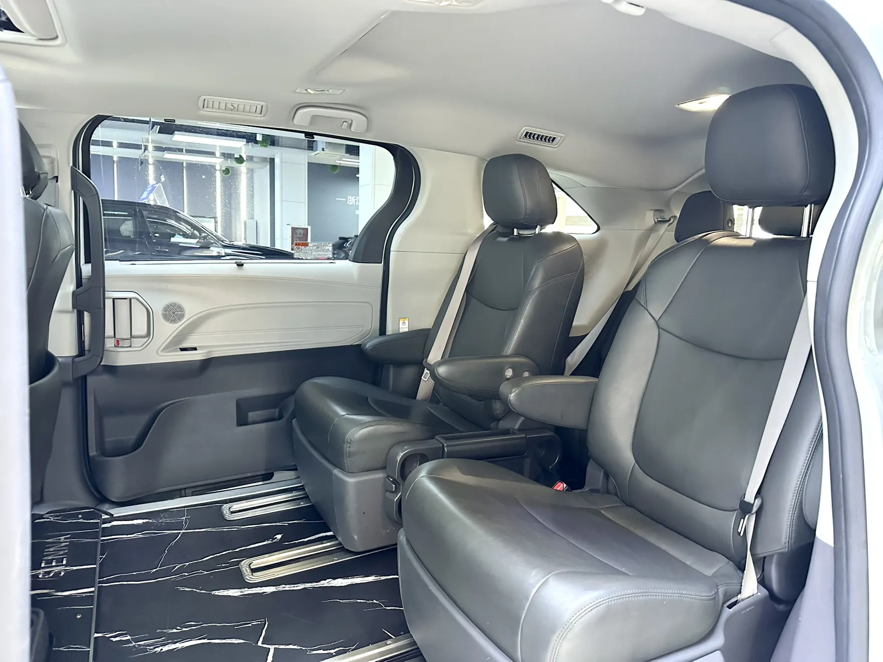 Toyota Sienna, 2024 14