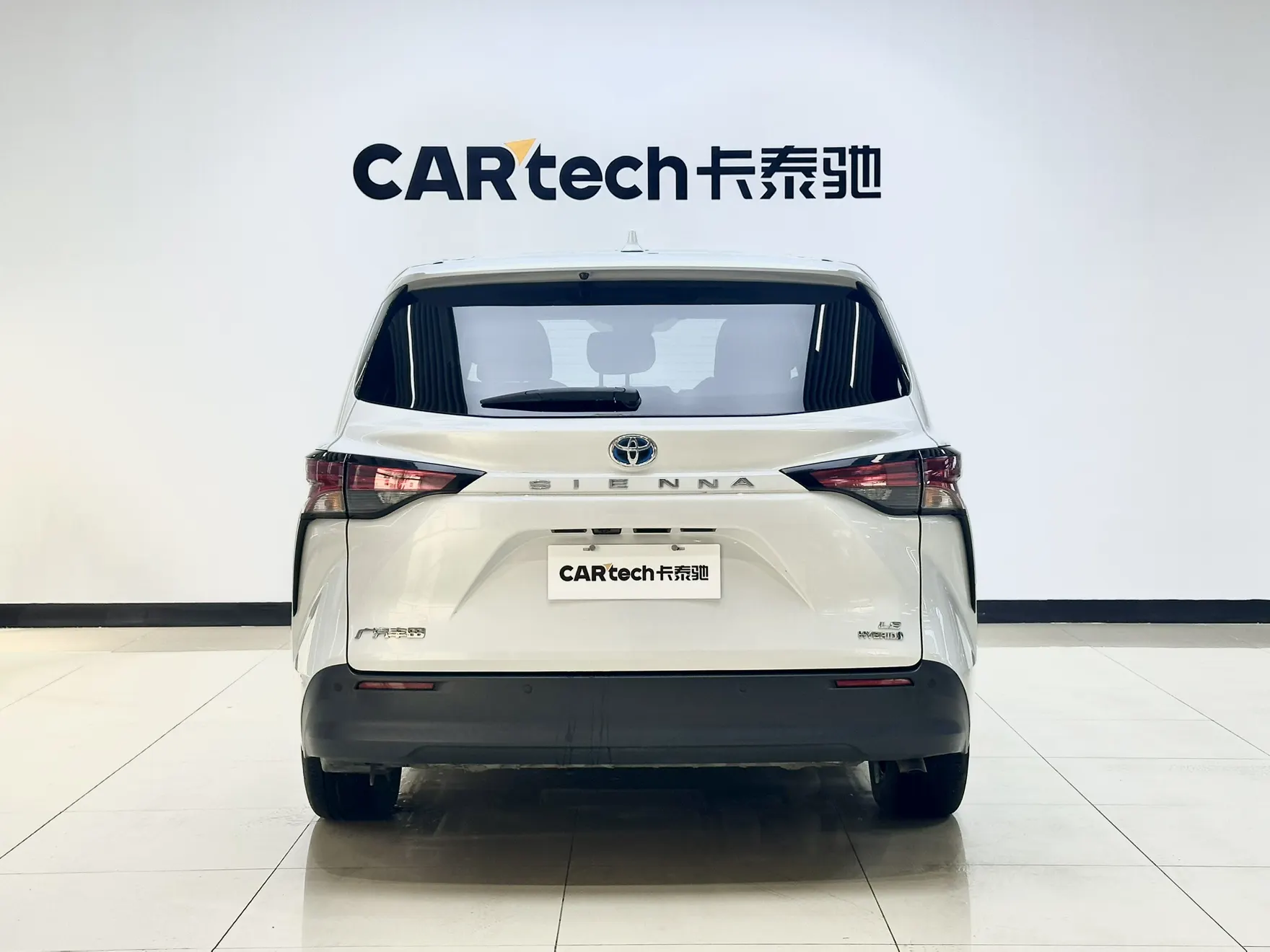 Toyota Sienna, 2024 4